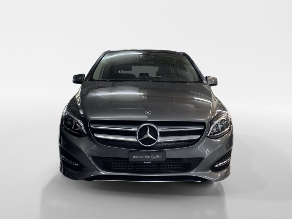 MERCEDES-BENZ B 200 Urban - 2