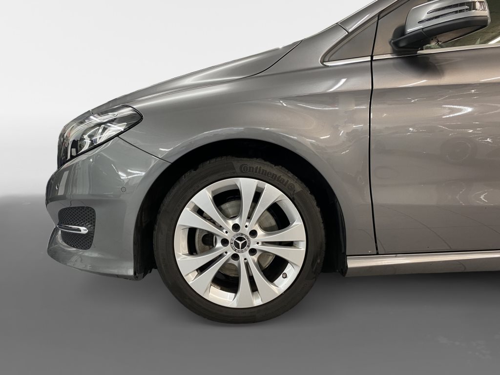 MERCEDES-BENZ B 200 Urban - 6