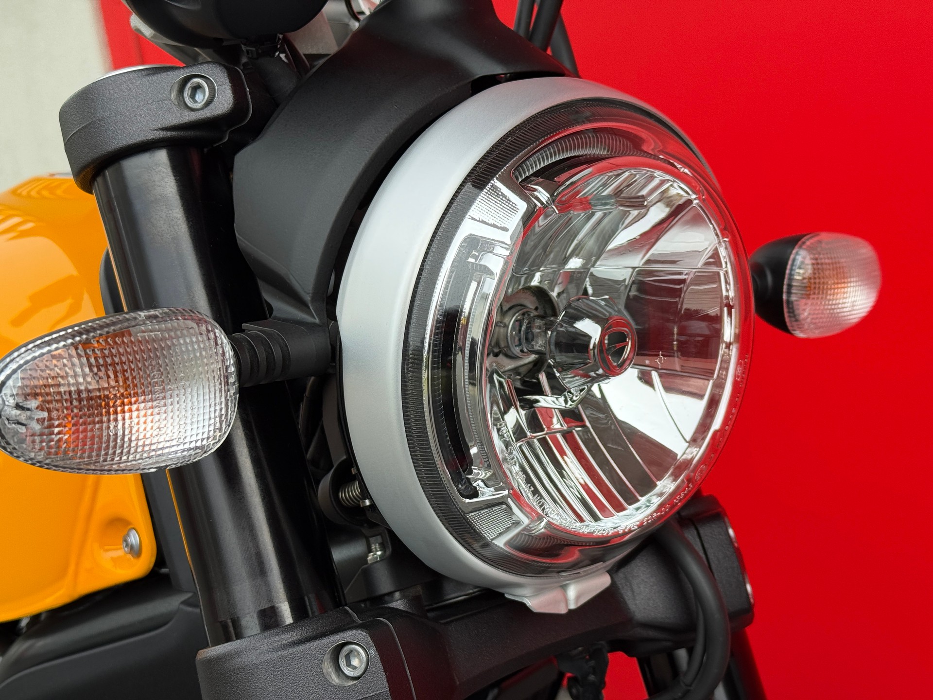 DUCATI Classic - 6
