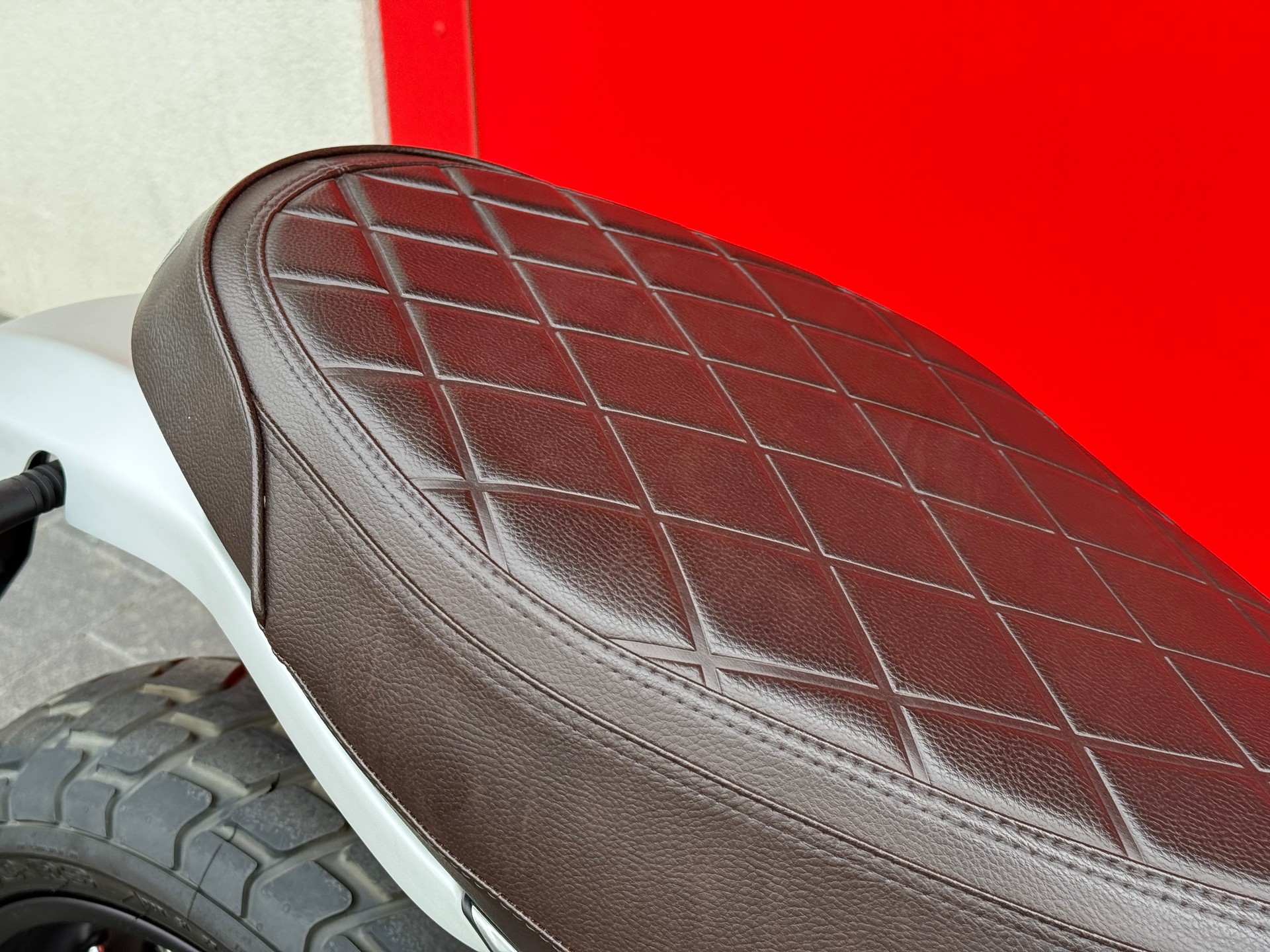 DUCATI Classic - 5