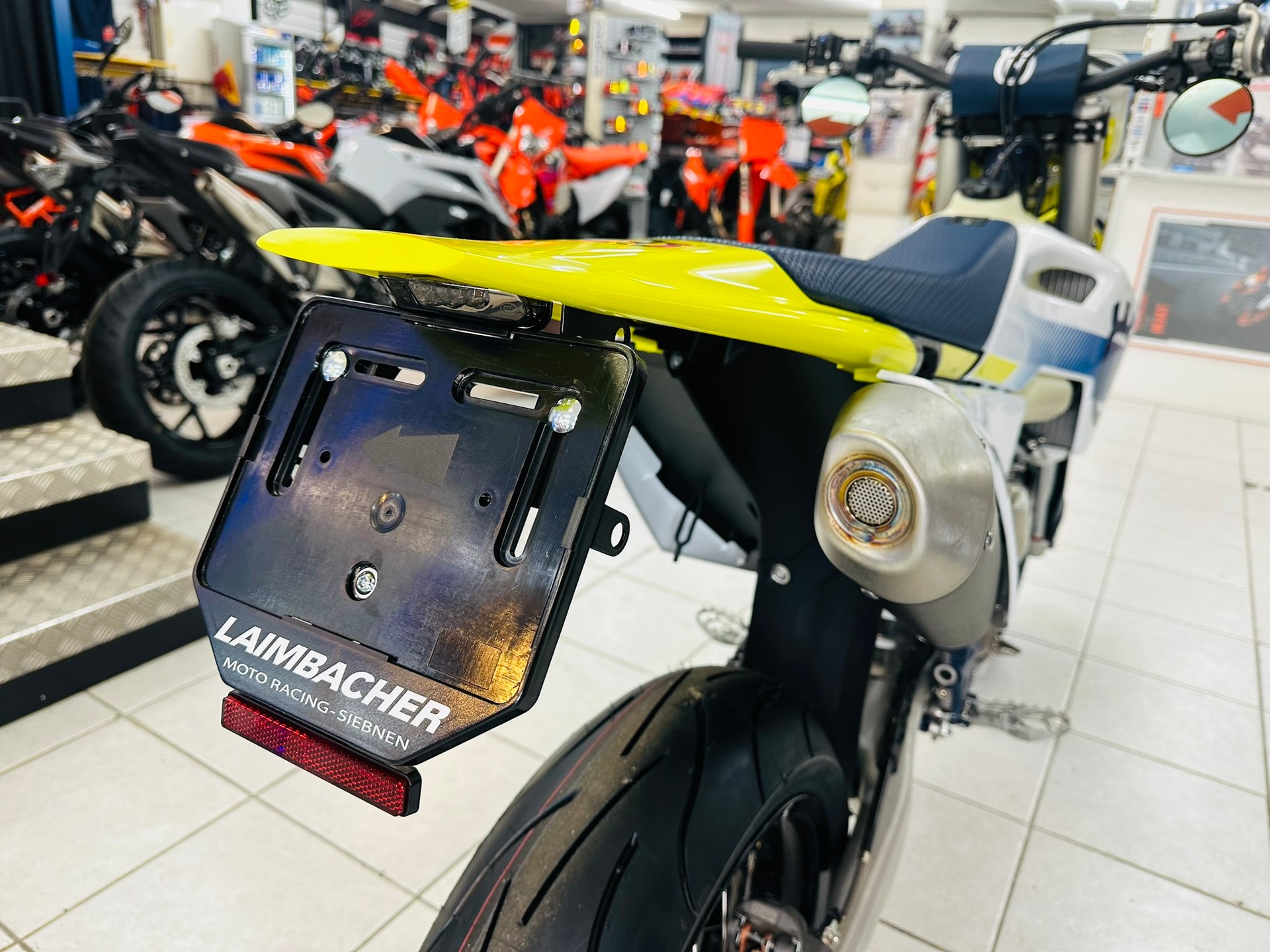 HUSQVARNA FE 501 Supermoto - 4