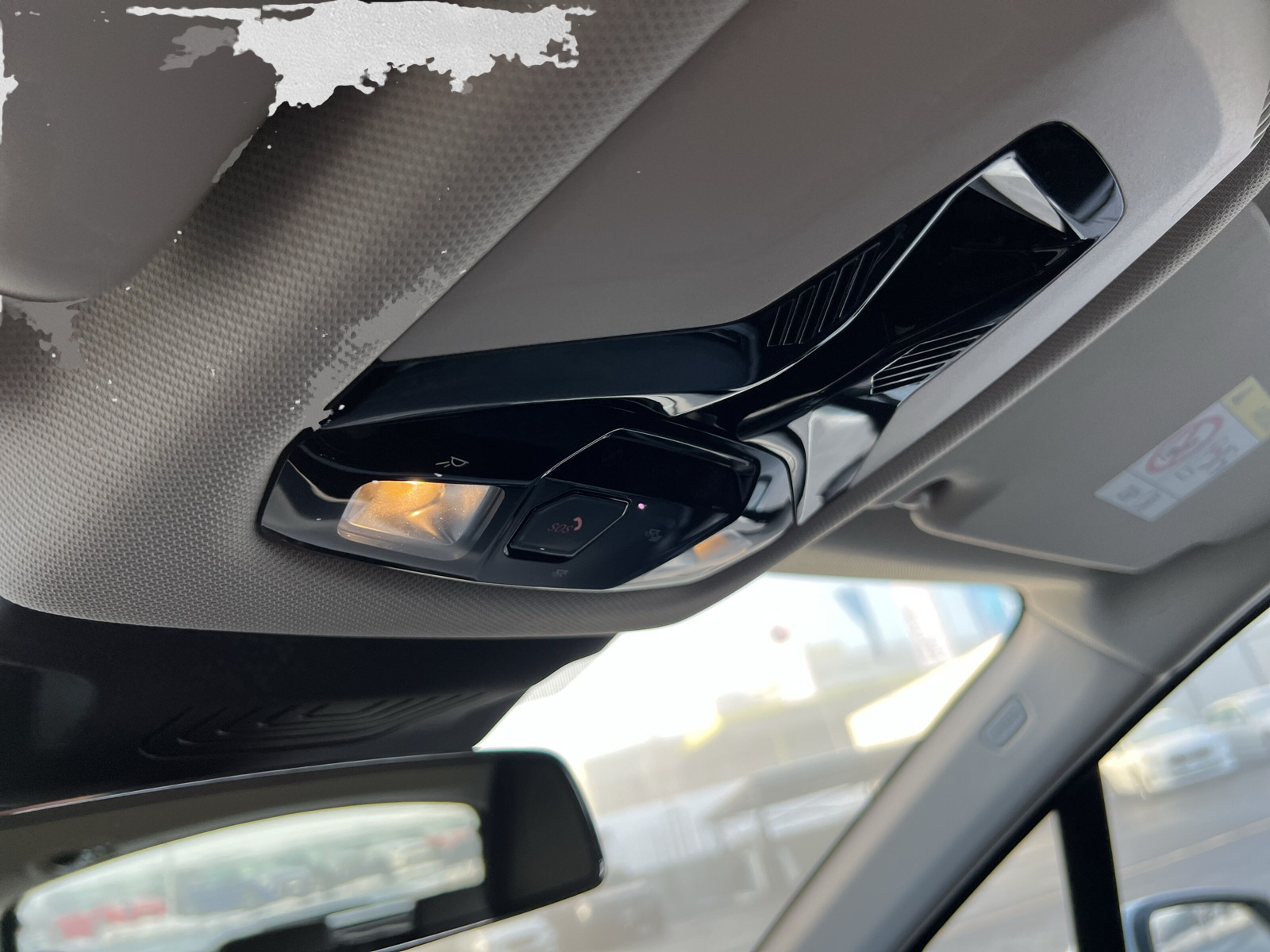 BMW 218d Active Tourer DKG (CH) AHK📍 - 20