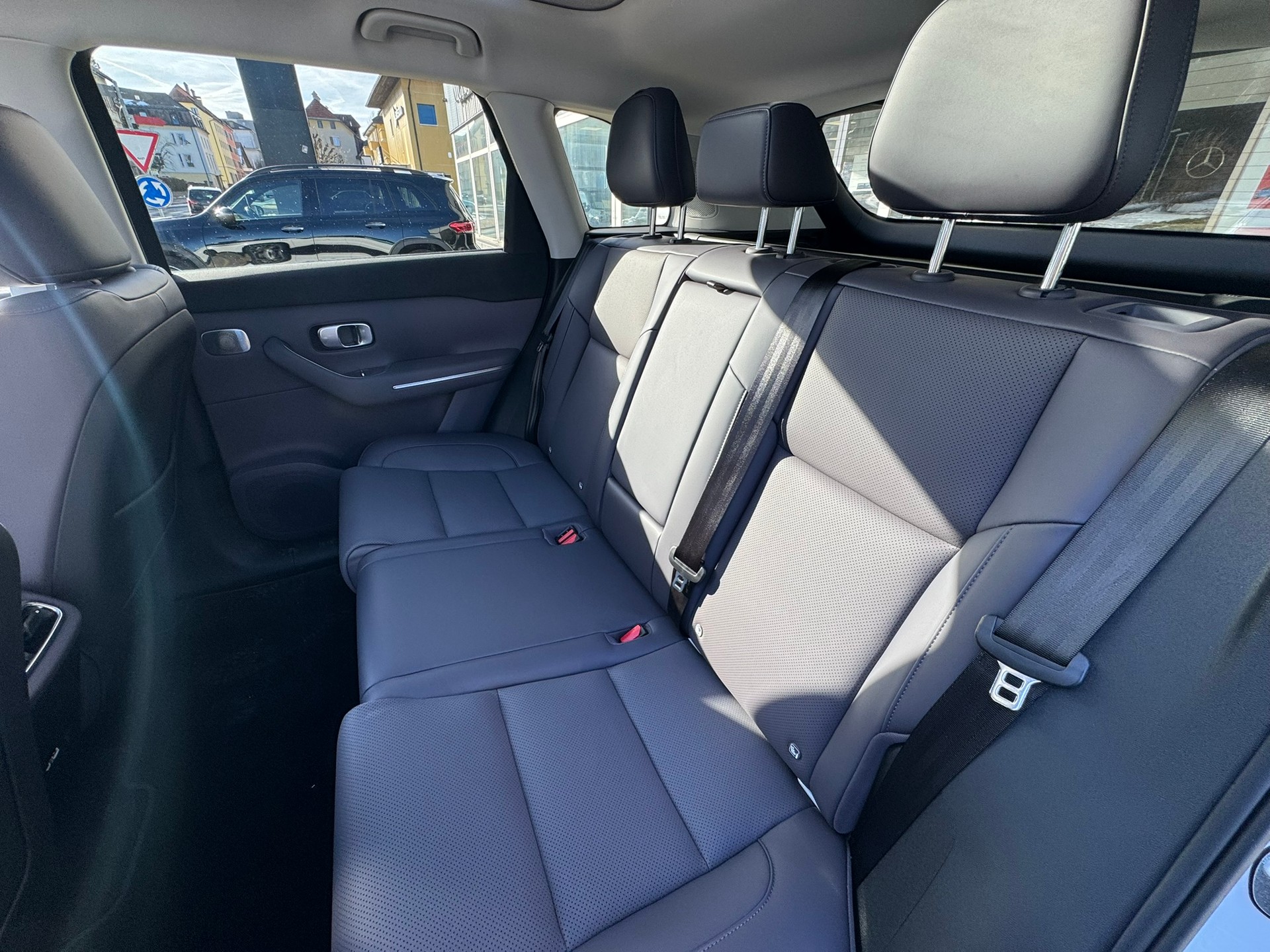 LEAPMOTOR C10 70kWh Design - 8