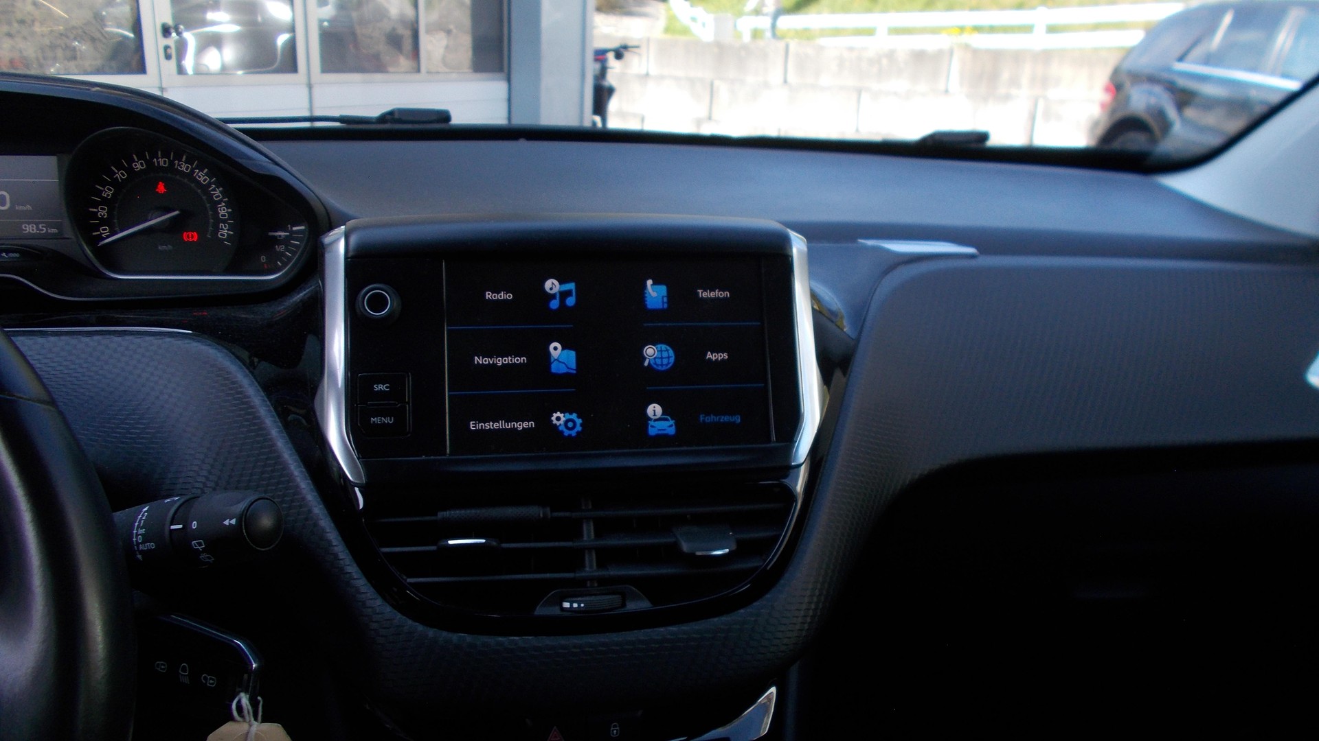 PEUGEOT 208 1.2 PureTech Allure - 13