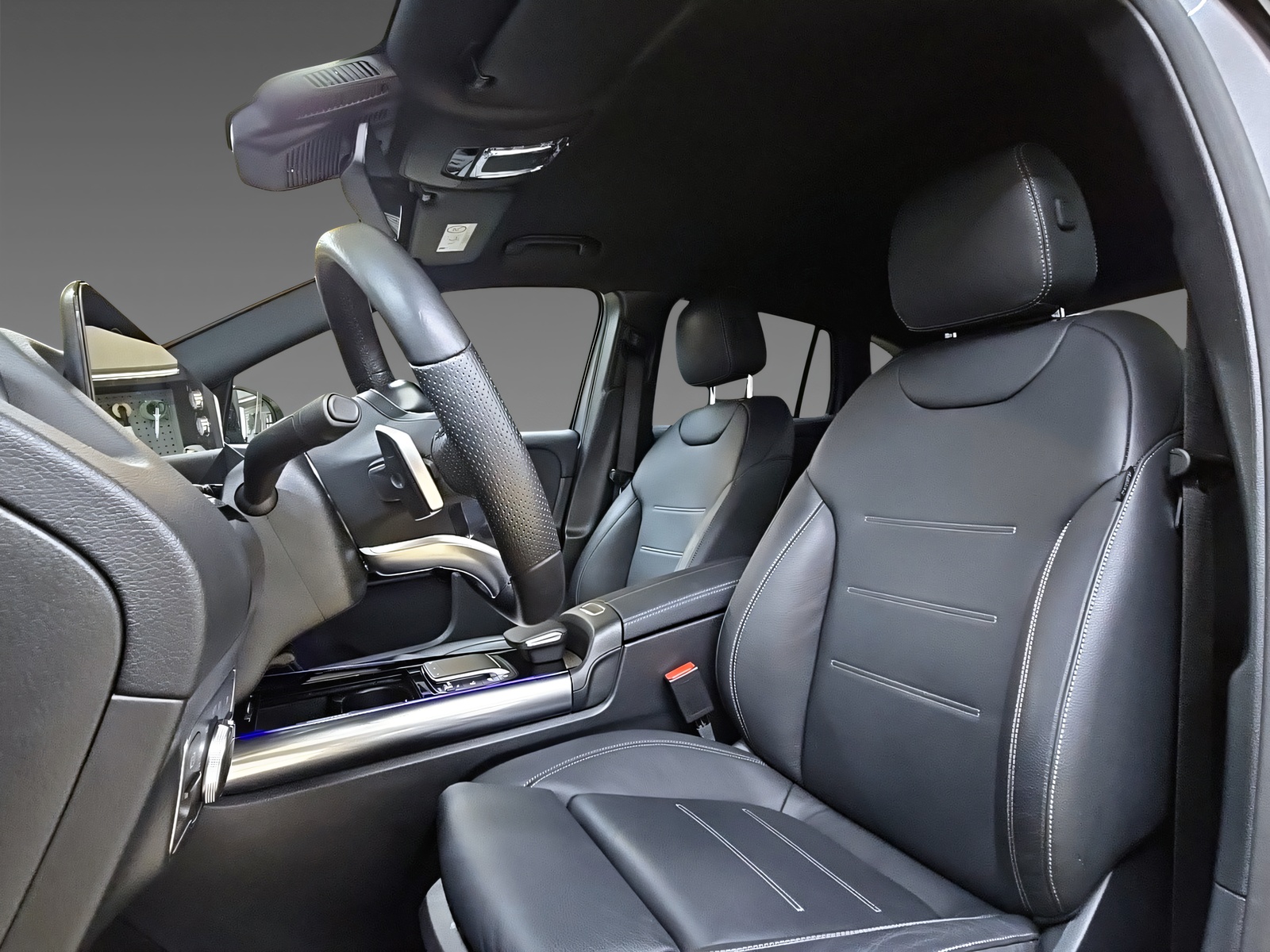 MERCEDES-BENZ EQA 350 4Matic AMG Line - 11