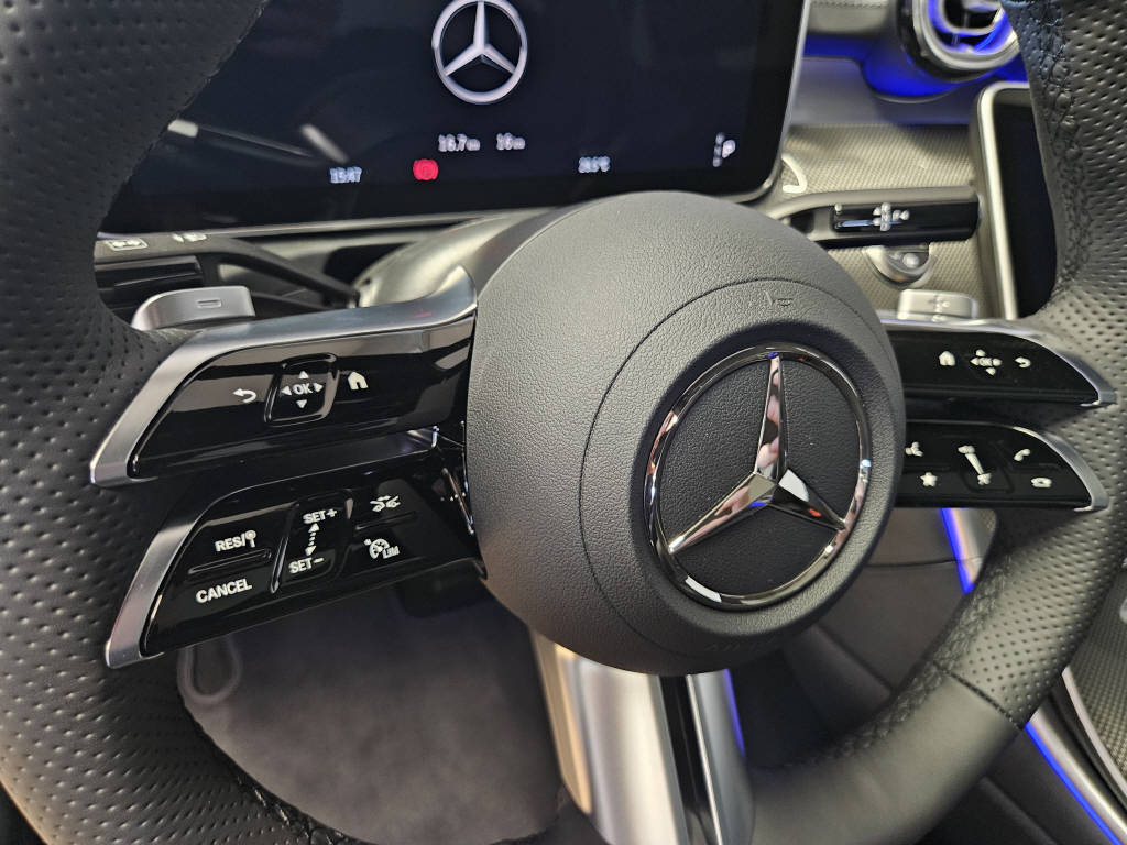 MERCEDES-BENZ C 220 d 4Matic Limousine AMG Line Swiss Star - 9