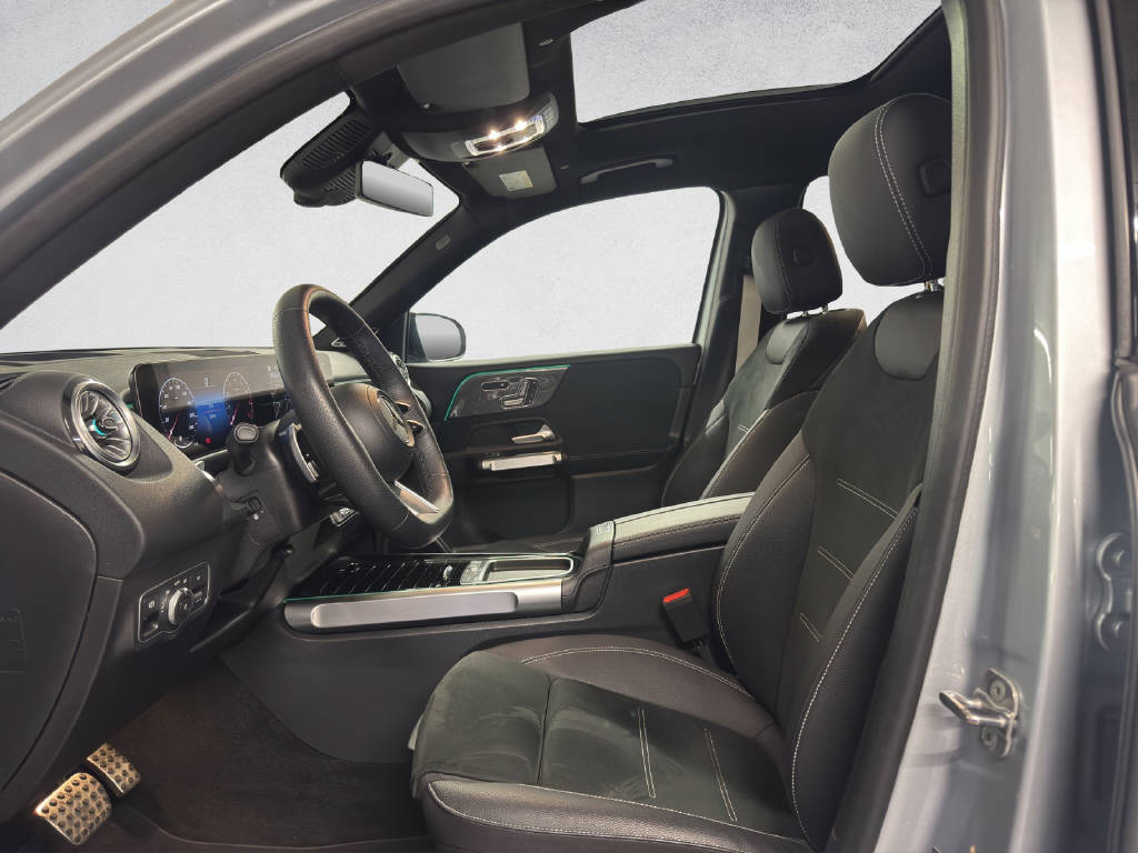MERCEDES-BENZ GLB 220 AMG Line 4Matic - 10