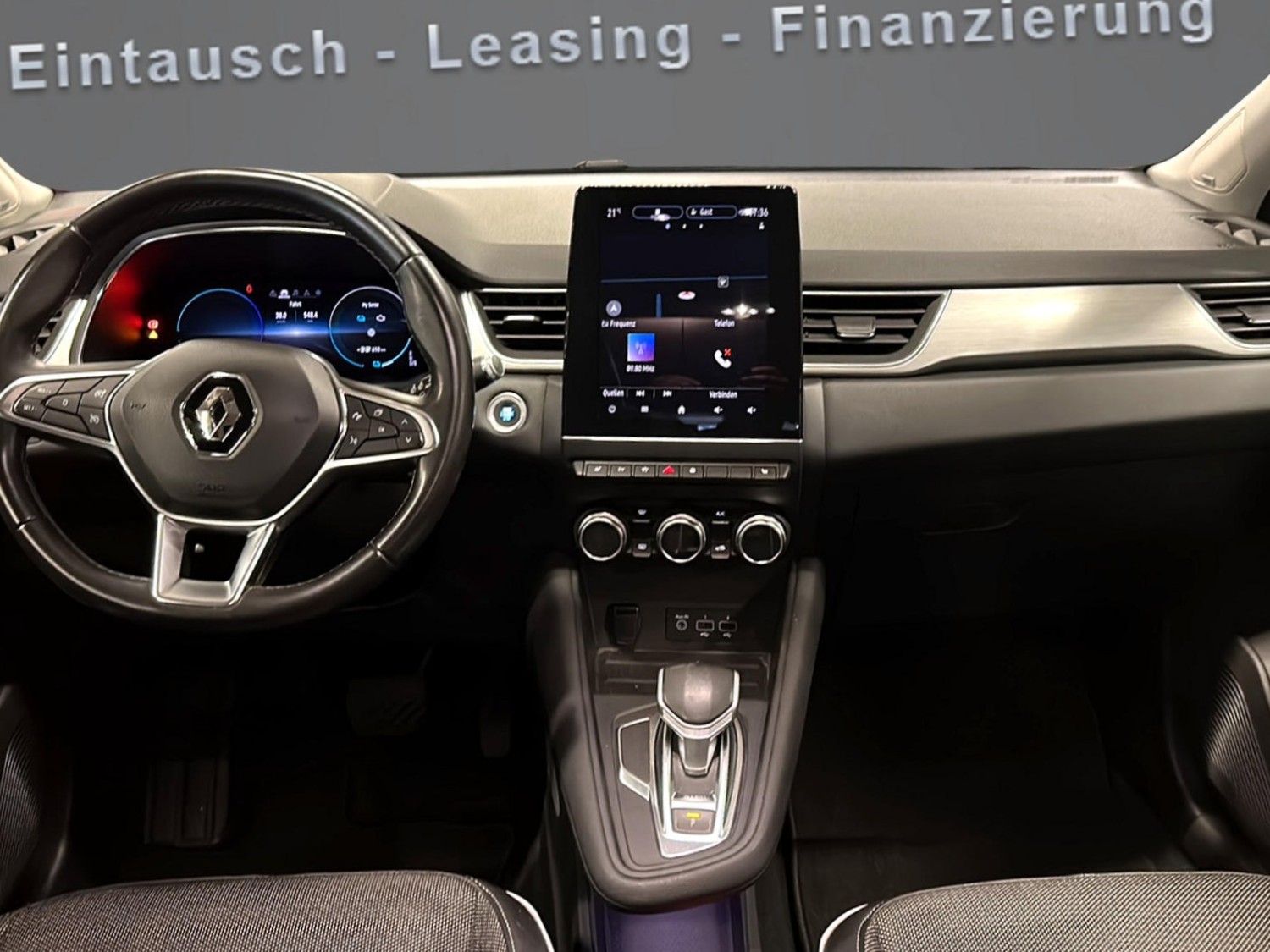 RENAULT Captur 1.6 E-Tech 160 Intens DHT - 9