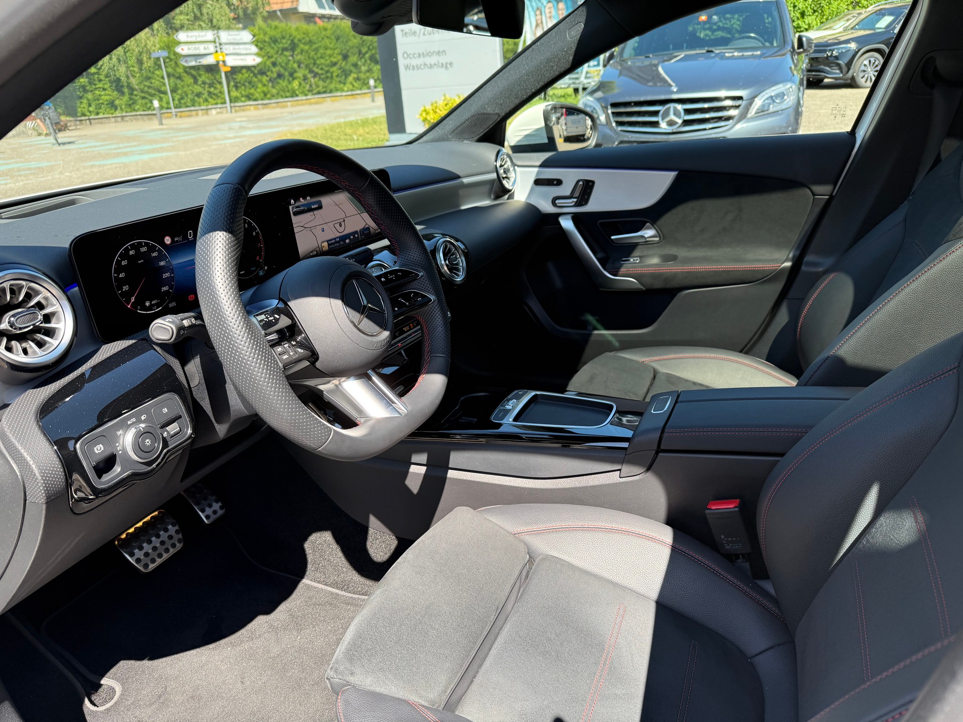 MERCEDES-BENZ A 250 4Matic 8G-DCT - 4