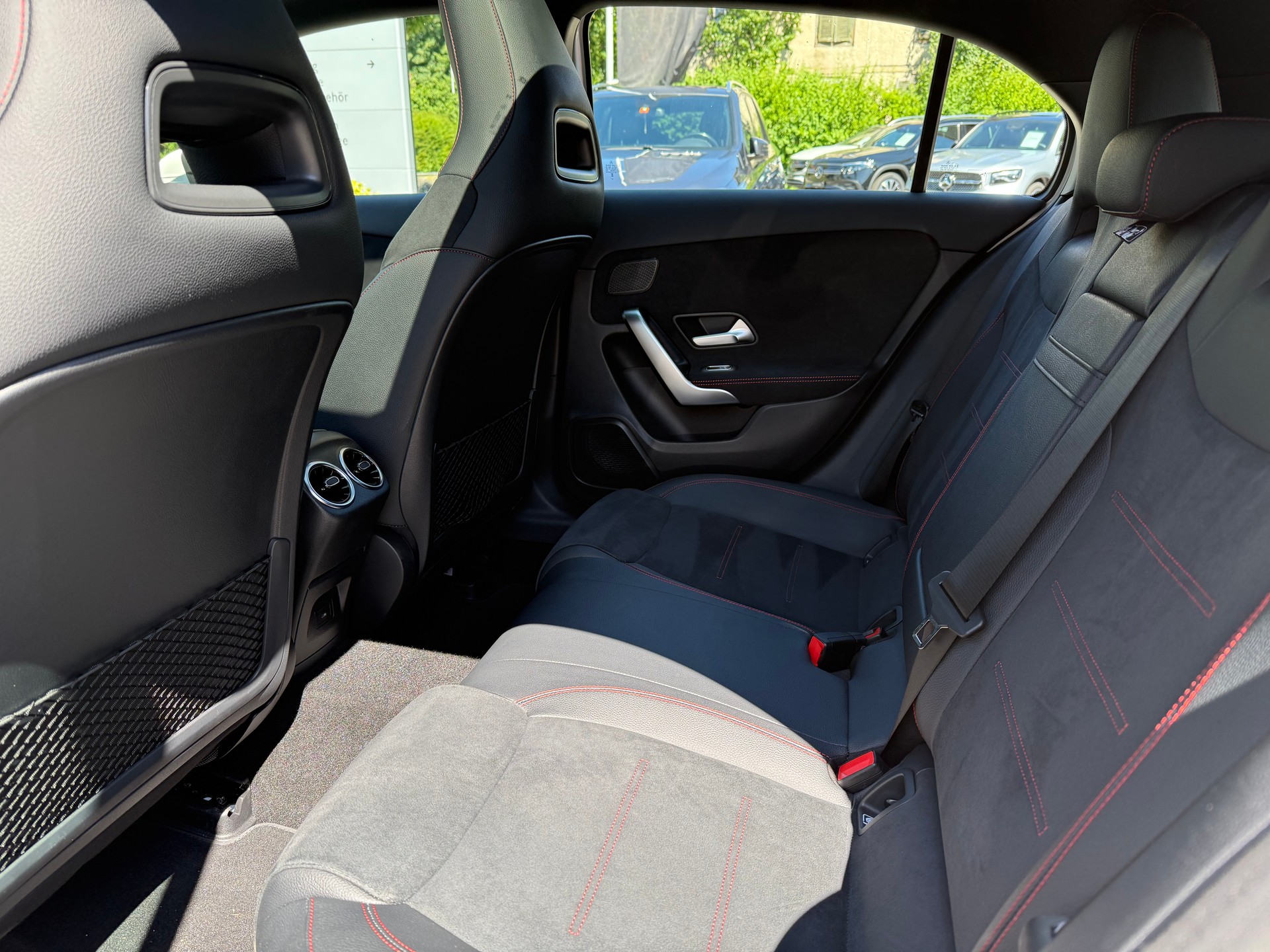 MERCEDES-BENZ A 250 4Matic 8G-DCT - 6