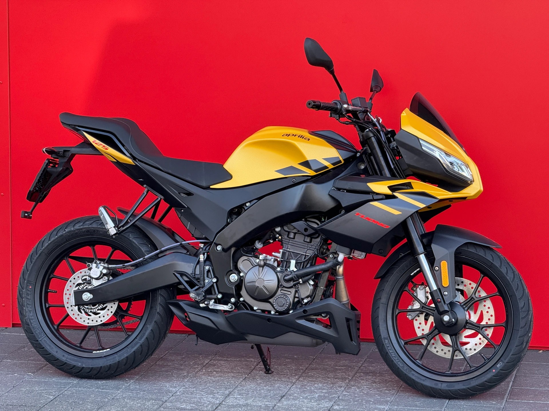 APRILIA Tuono 125 E5+ - 2