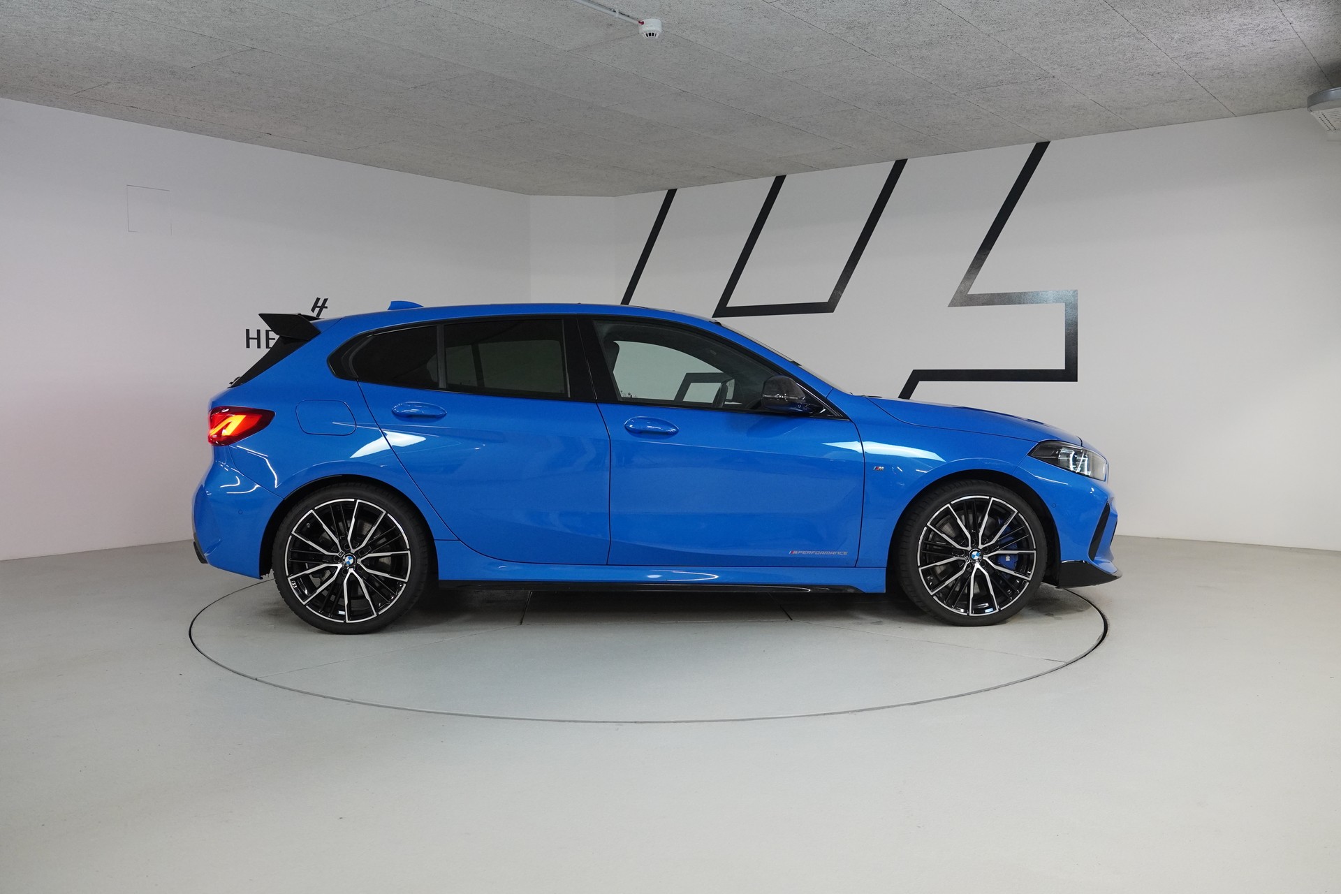 BMW M135i xDrive Steptronic - 8