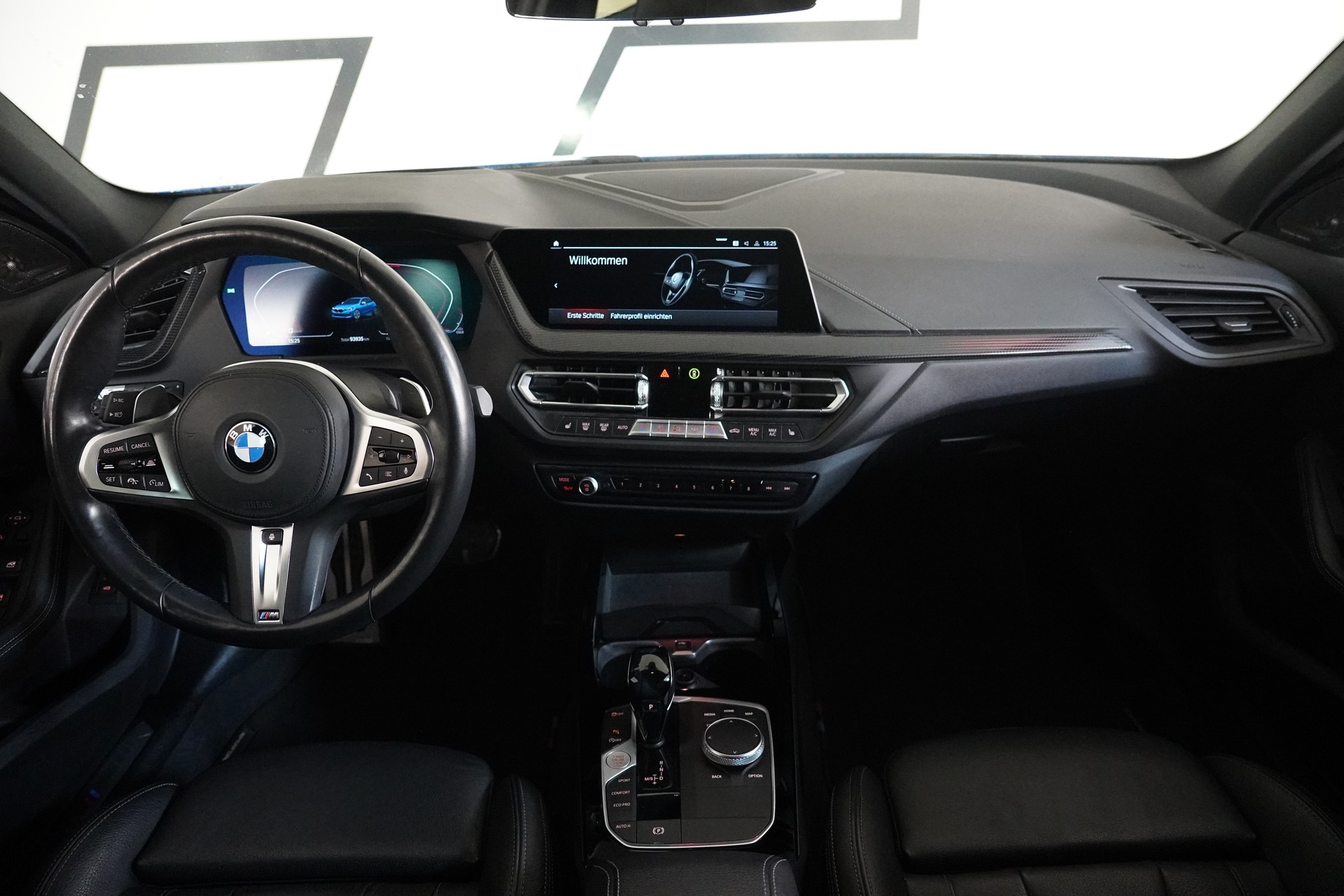 BMW M135i xDrive Steptronic - 22