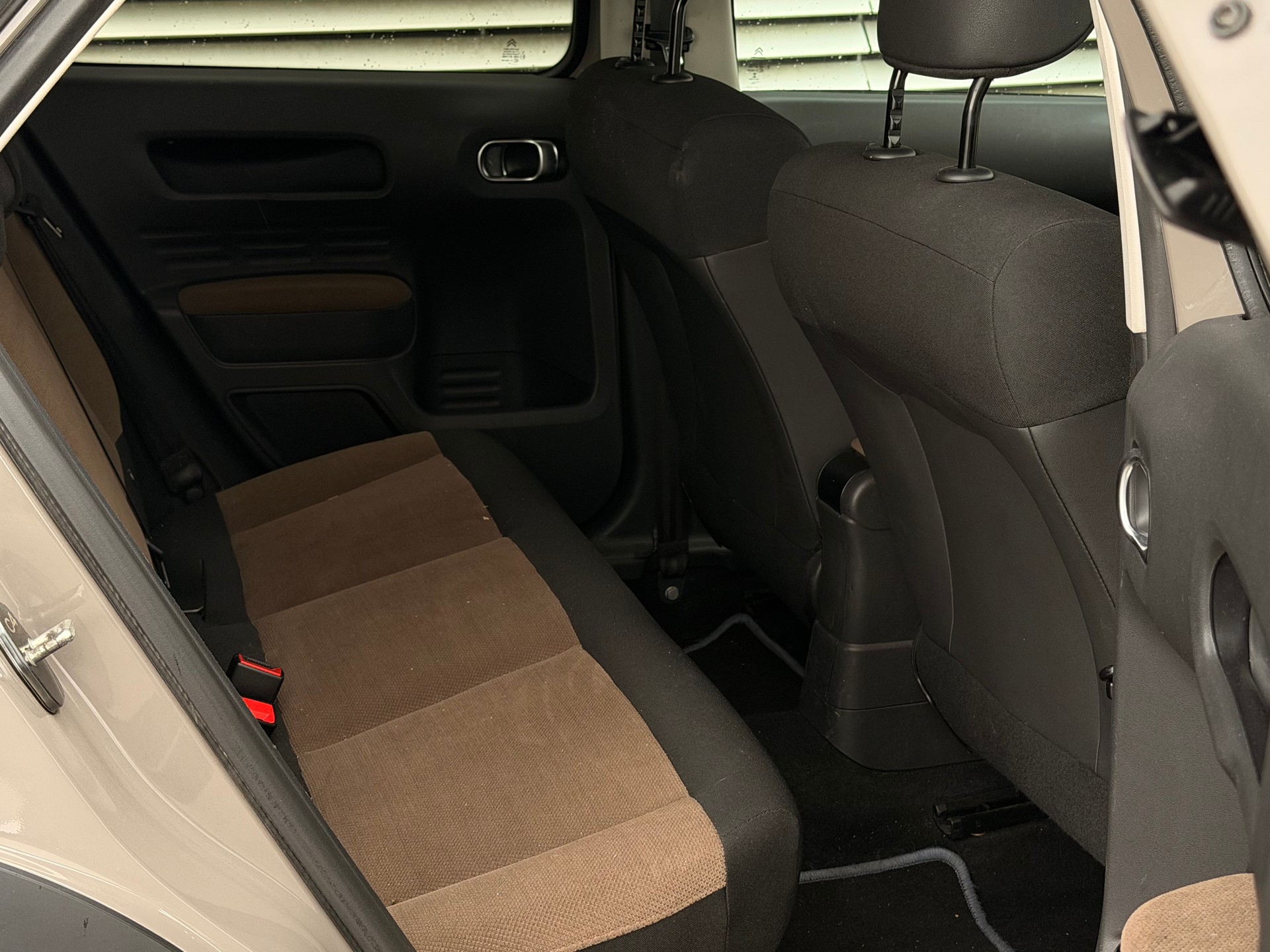 CITROEN C4 Cactus 1.2 VTi Shine - 8