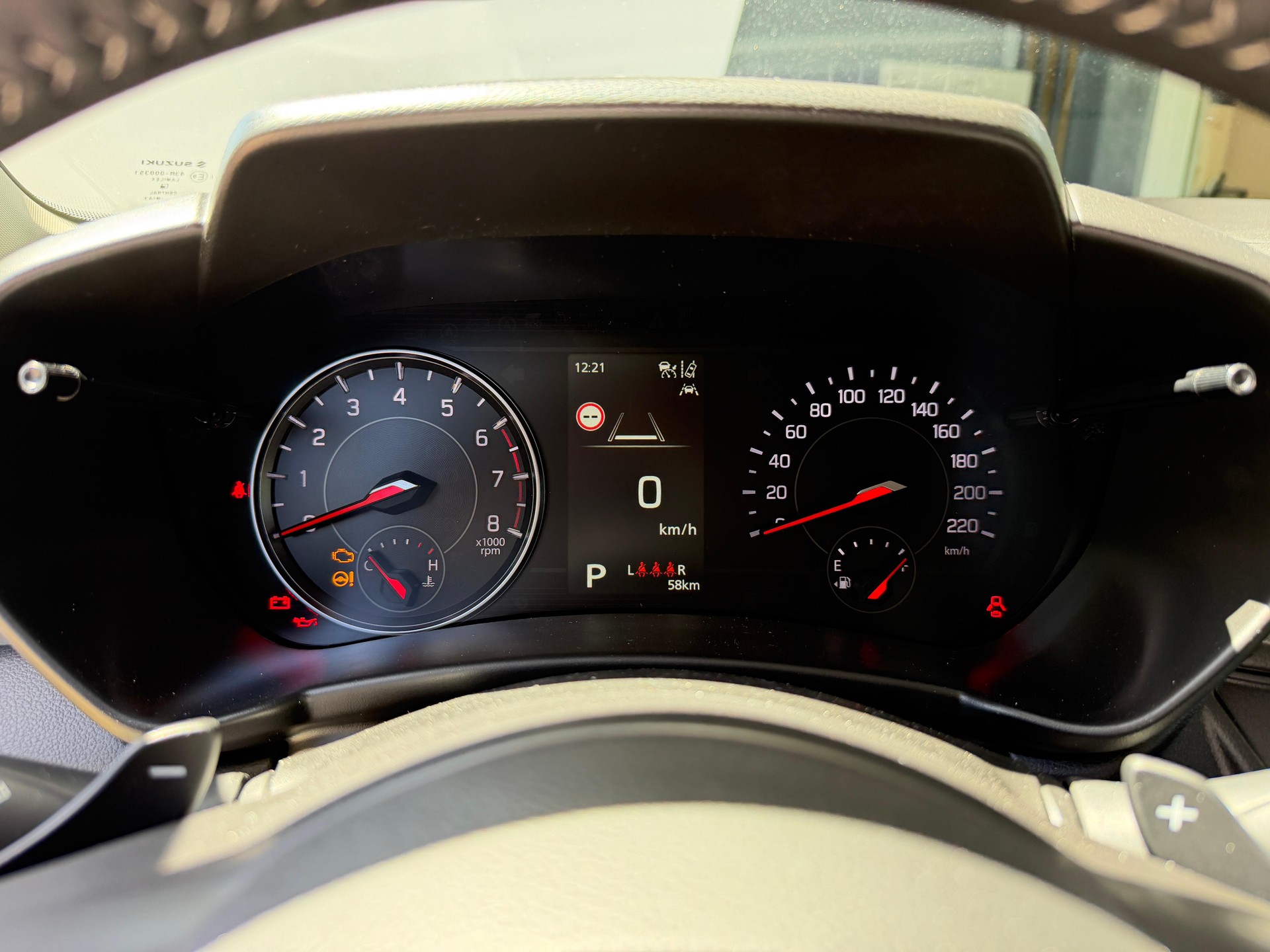 SUZUKI Swift 1.2 Sakura Top Hybrid - 12