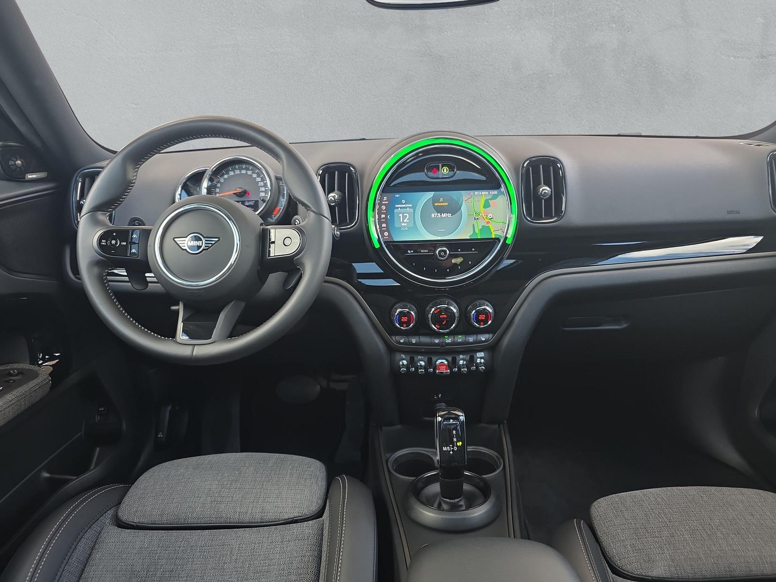MINI Countryman S ALL4 F60 2.0i (CH) - 13