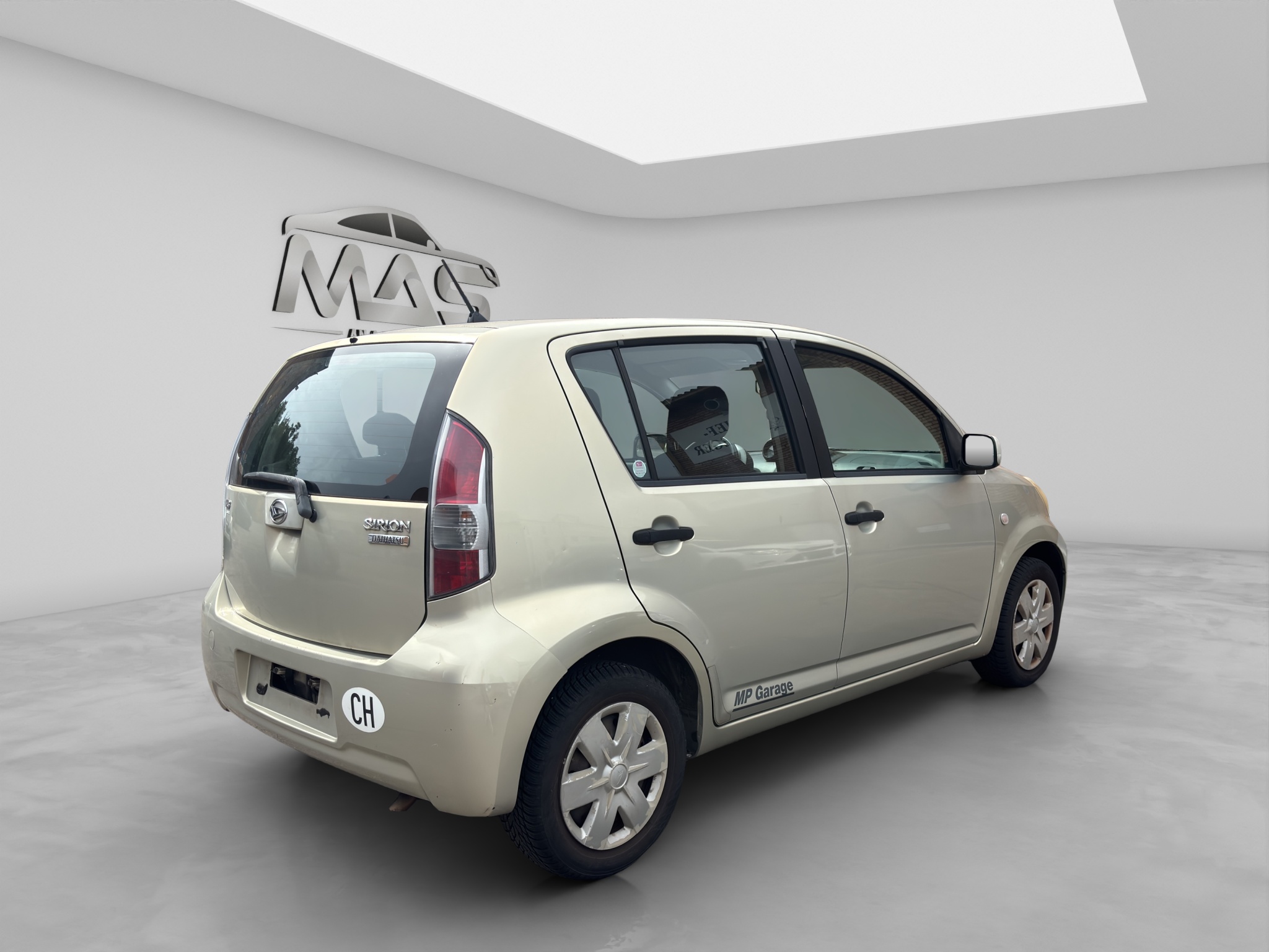 DAIHATSU SIRION 6