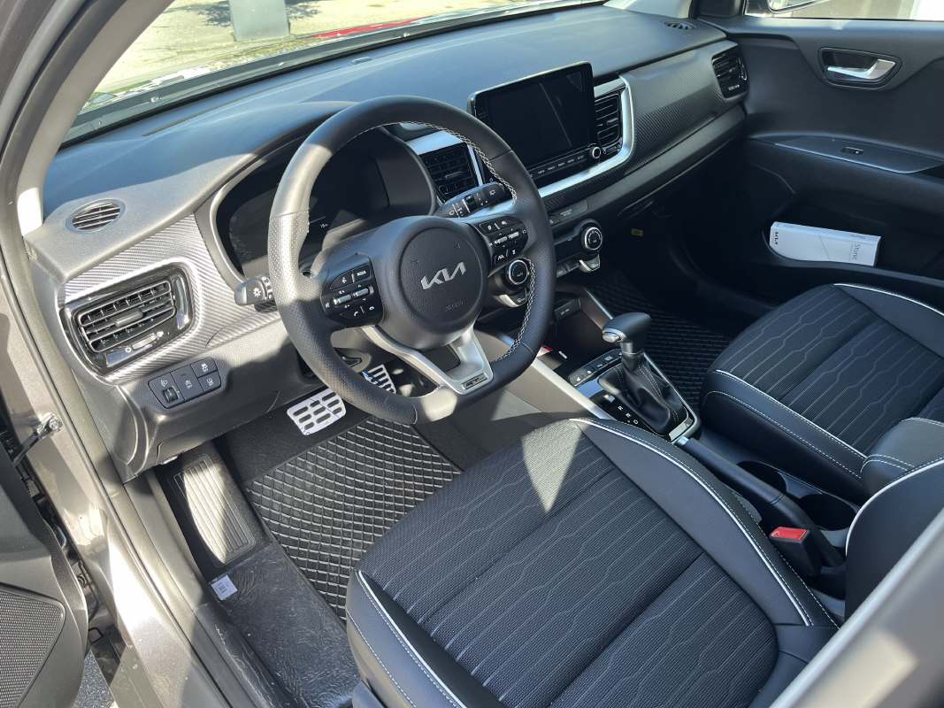 KIA Stonic 1.0 T-GDi GT-Line - 3