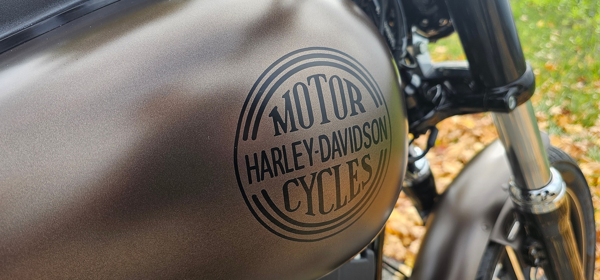 HARLEY-DAVIDSON DYNA STREET BOB Édition Spéciale FXDBB - 8