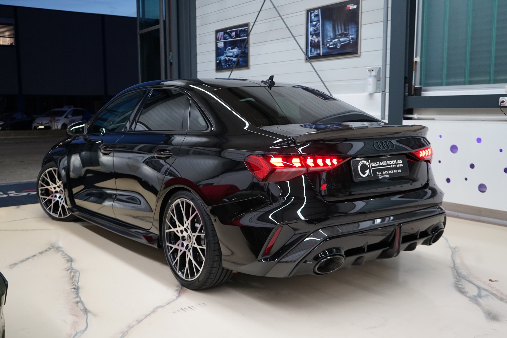 AUDI RS3 Limousine 2.5 TSI quattro S-tronic Facelift R8 Carbon-sitze - 6