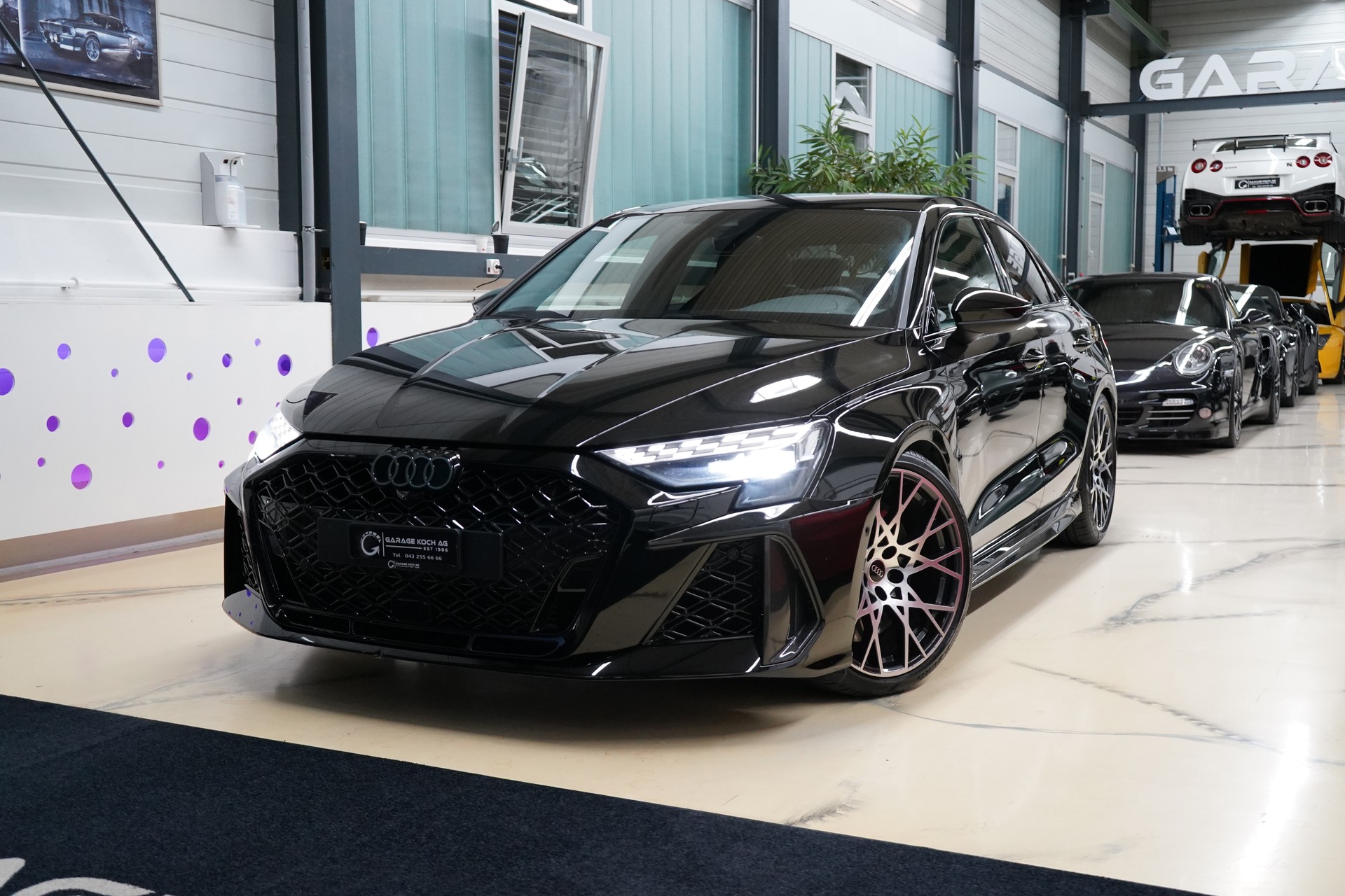 AUDI RS3 Limousine 2.5 TSI quattro S-tronic Facelift R8 Carbon-sitze