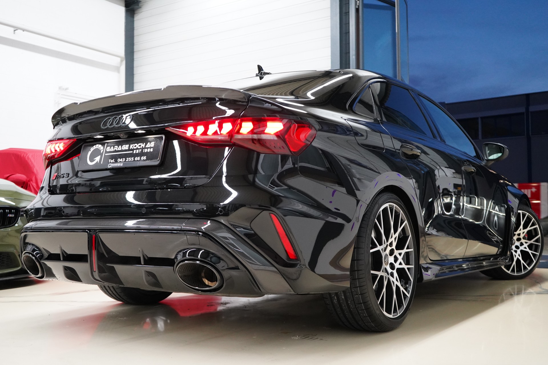 AUDI RS3 Limousine 2.5 TSI quattro S-tronic Facelift R8 Carbon-sitze - 10