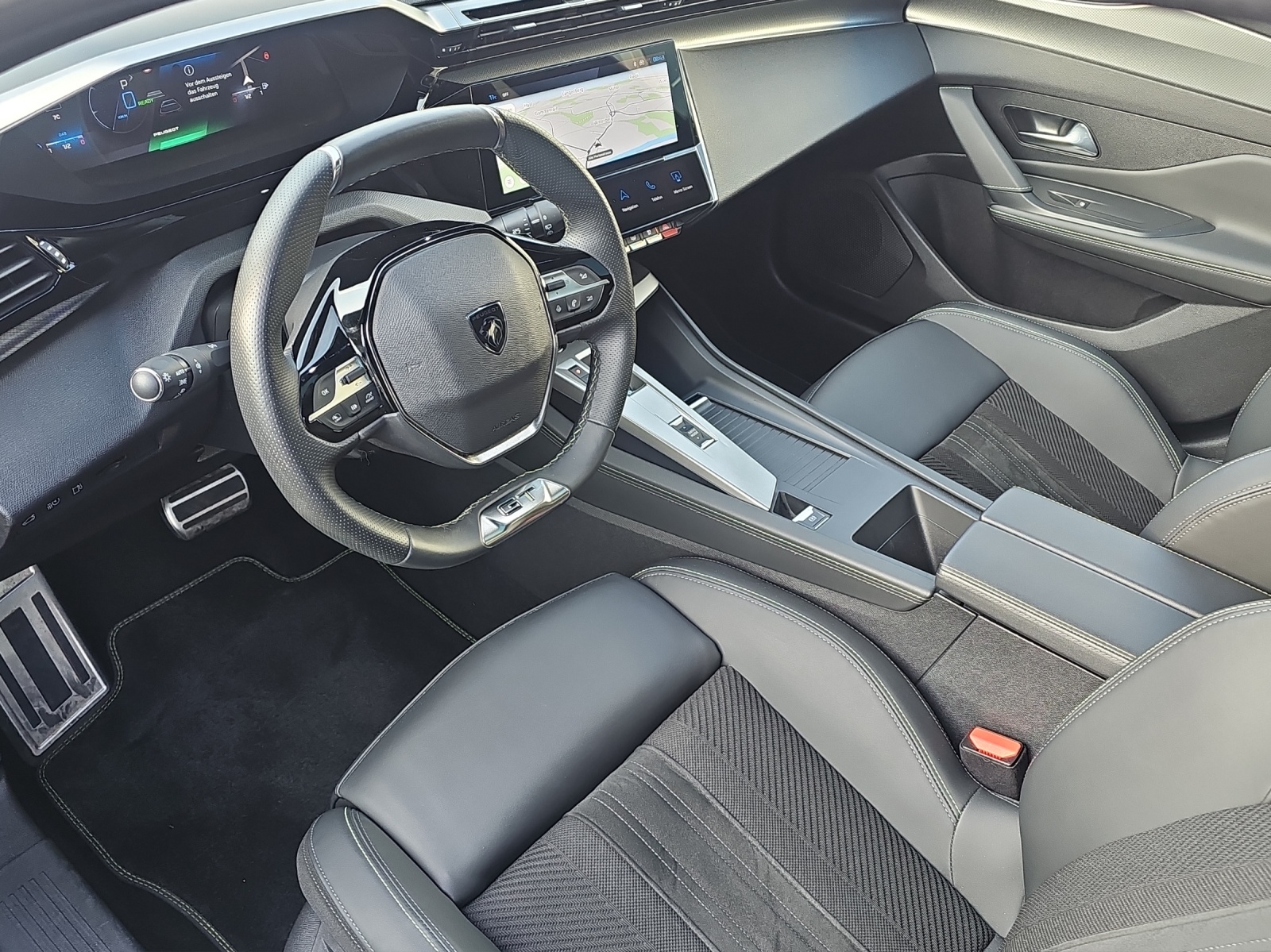 PEUGEOT 308 SW 1.6 PHEV 180 GT - 11