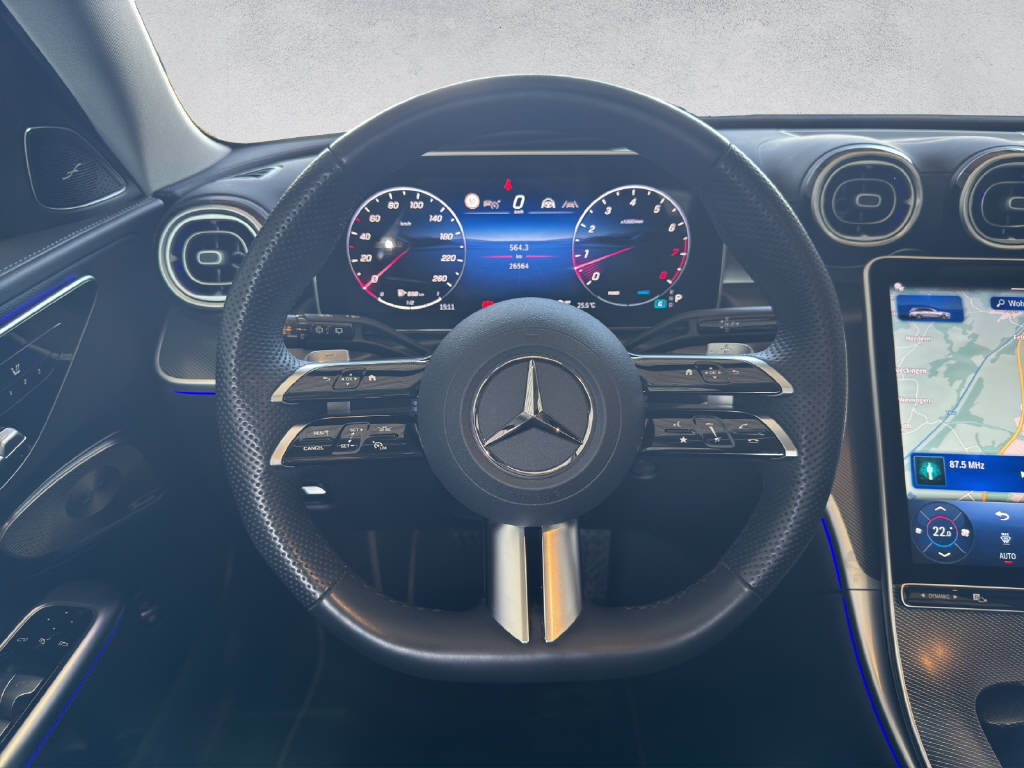 MERCEDES-BENZ C 200 AMG Line 4Matic T-Modell - 12