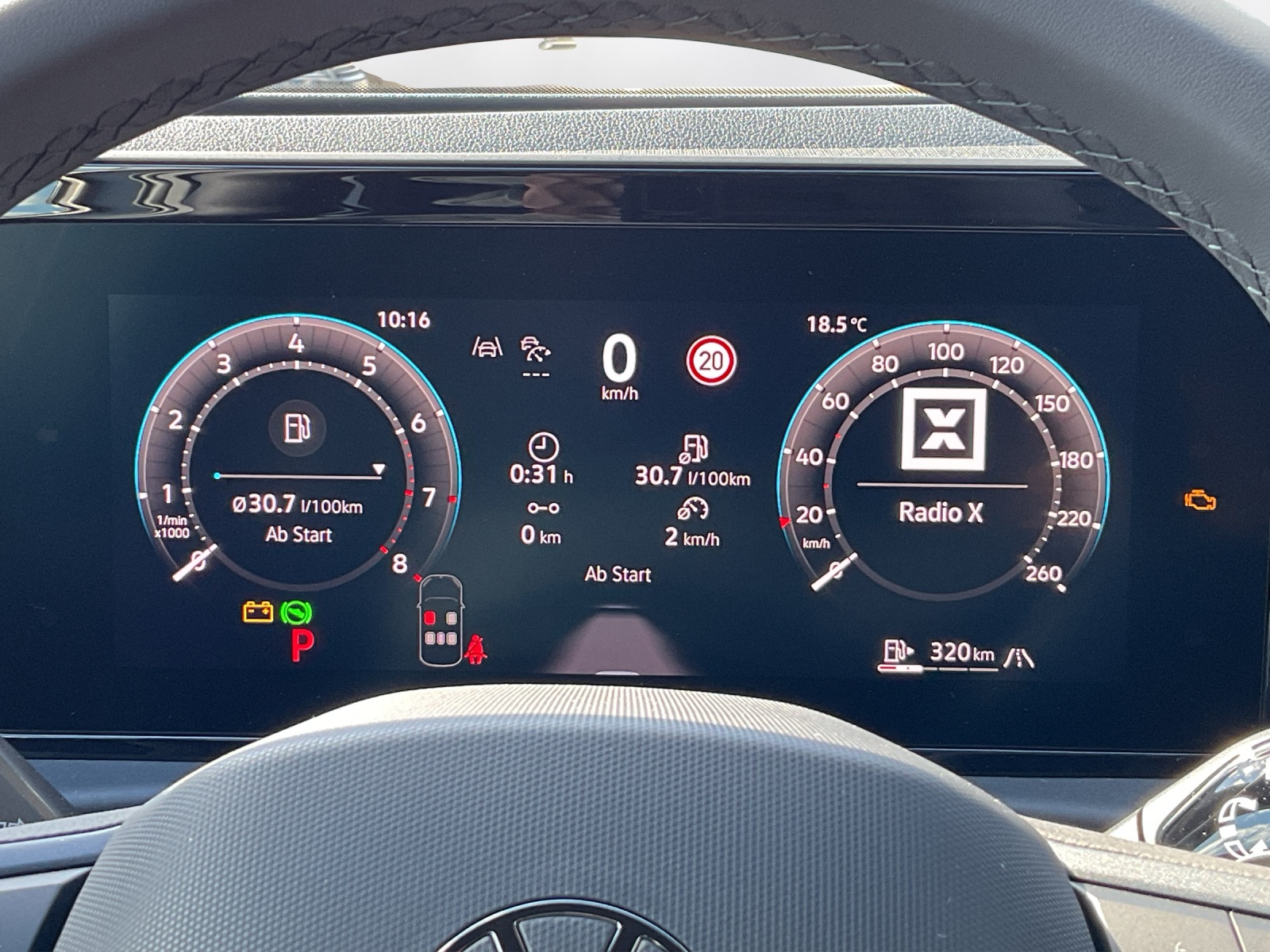 VW T-Roc 1.5 eTSI mHEV R-Line DSG - 8