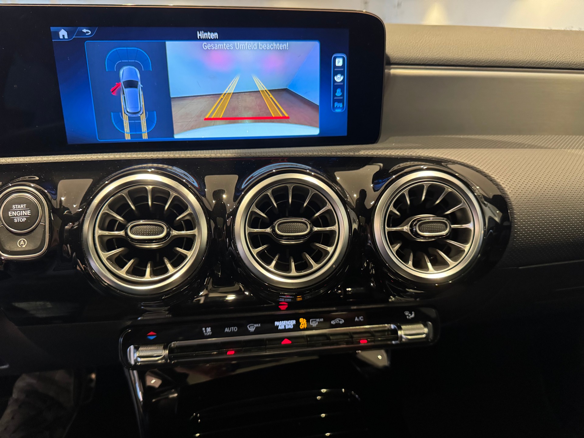 MERCEDES-BENZ A 250 AMG Line 4m - 14