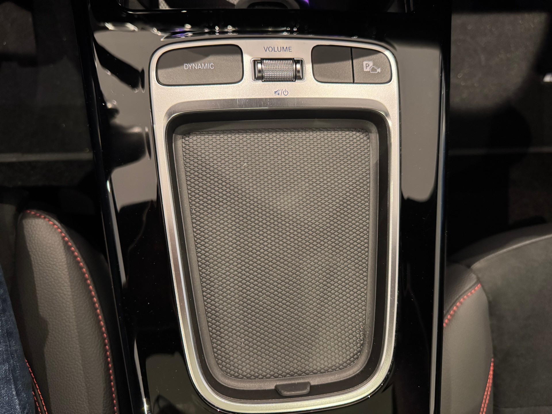 MERCEDES-BENZ A 250 AMG Line 4m - 20