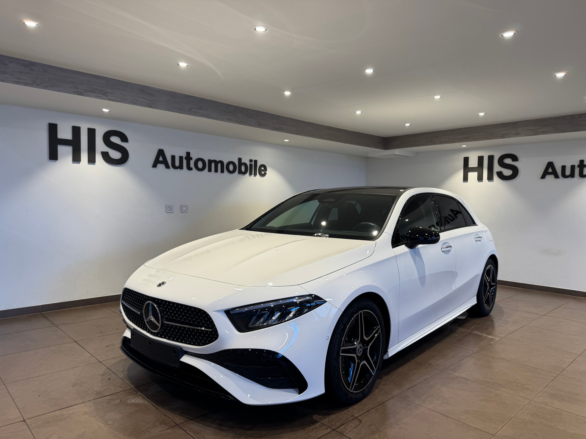 MERCEDES-BENZ A 250 AMG Line 4m