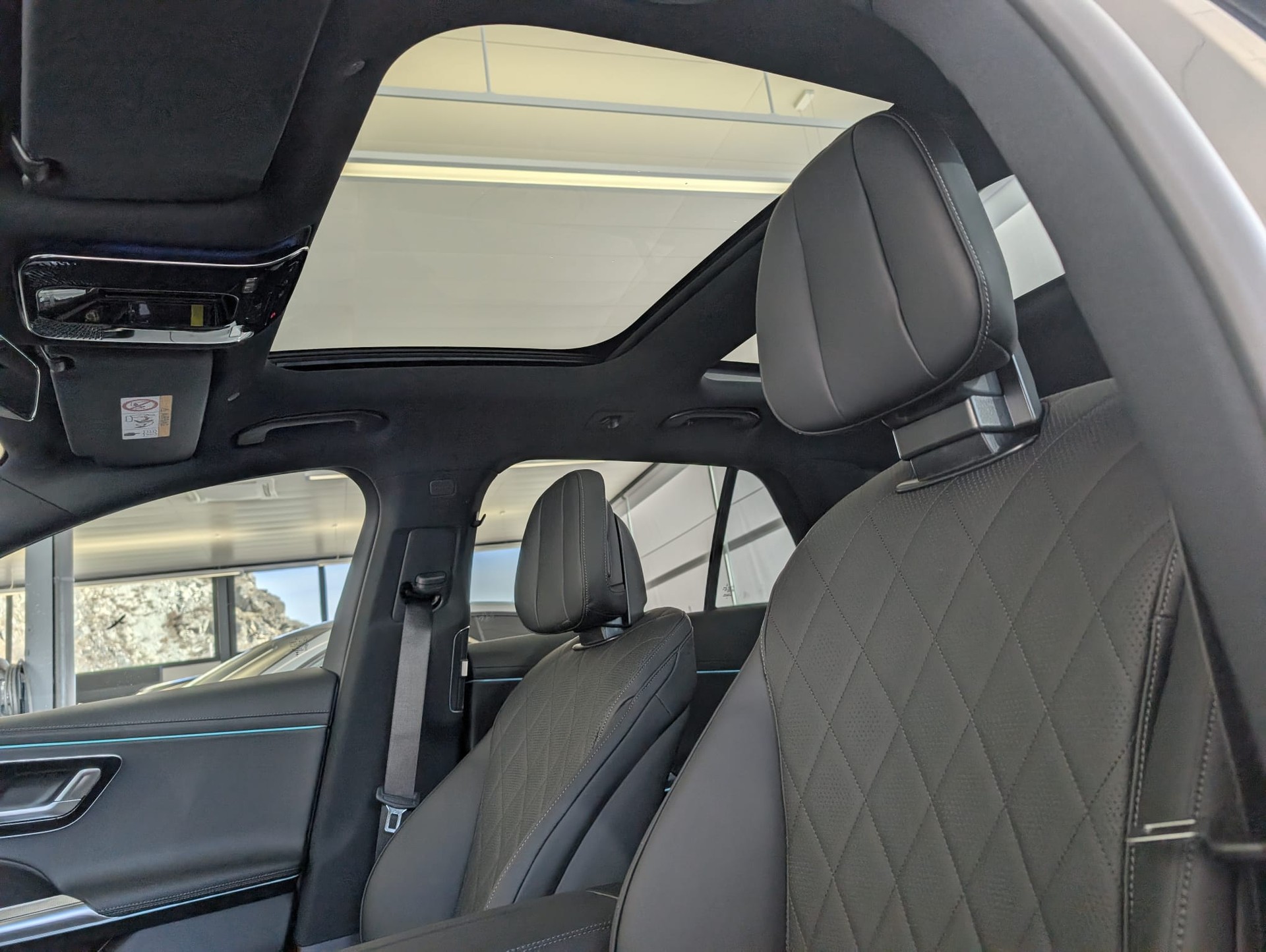 MERCEDES-BENZ E 450 9G-Tronic 4Matic - 17