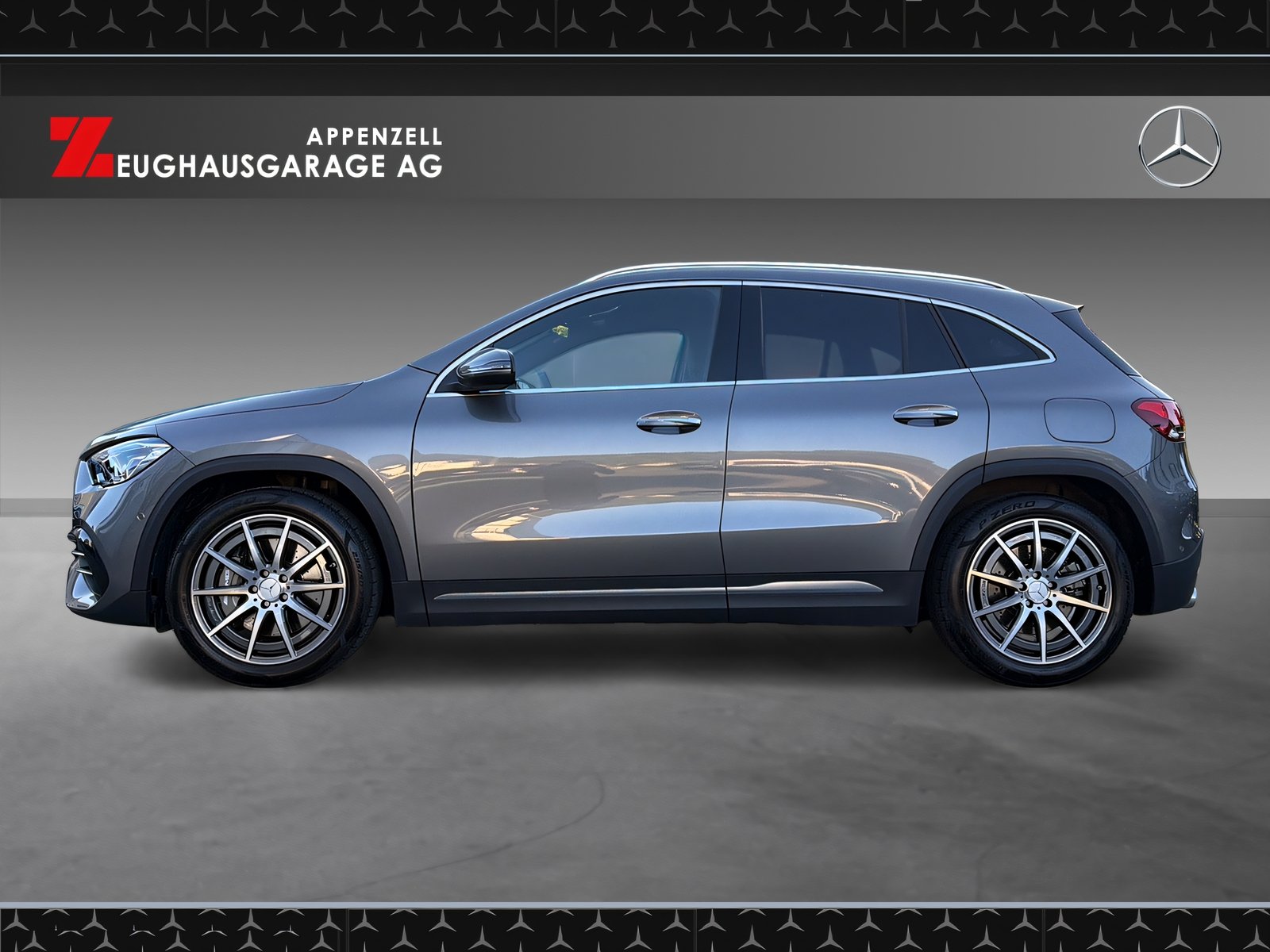 MERCEDES-BENZ GLA 45 4Matic - 2