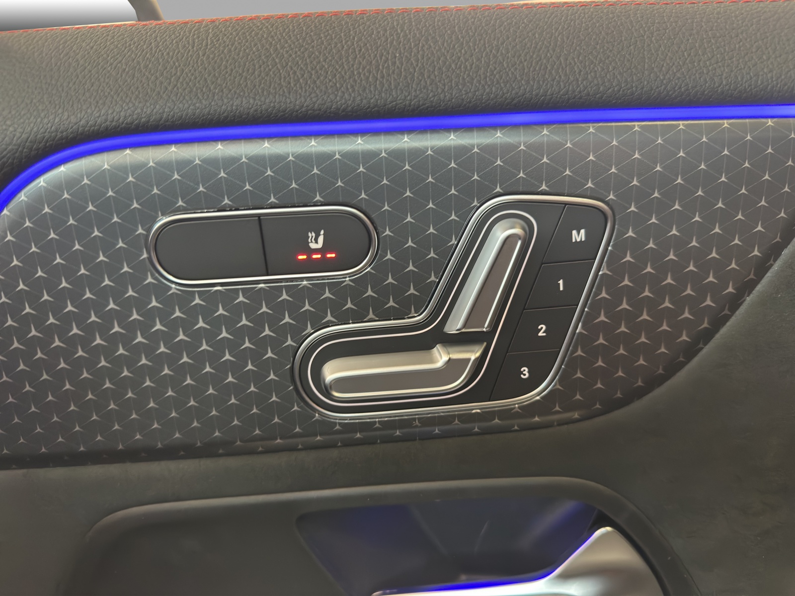 MERCEDES-BENZ EQA 300 66,5kWh 4Matic Excellence - 13
