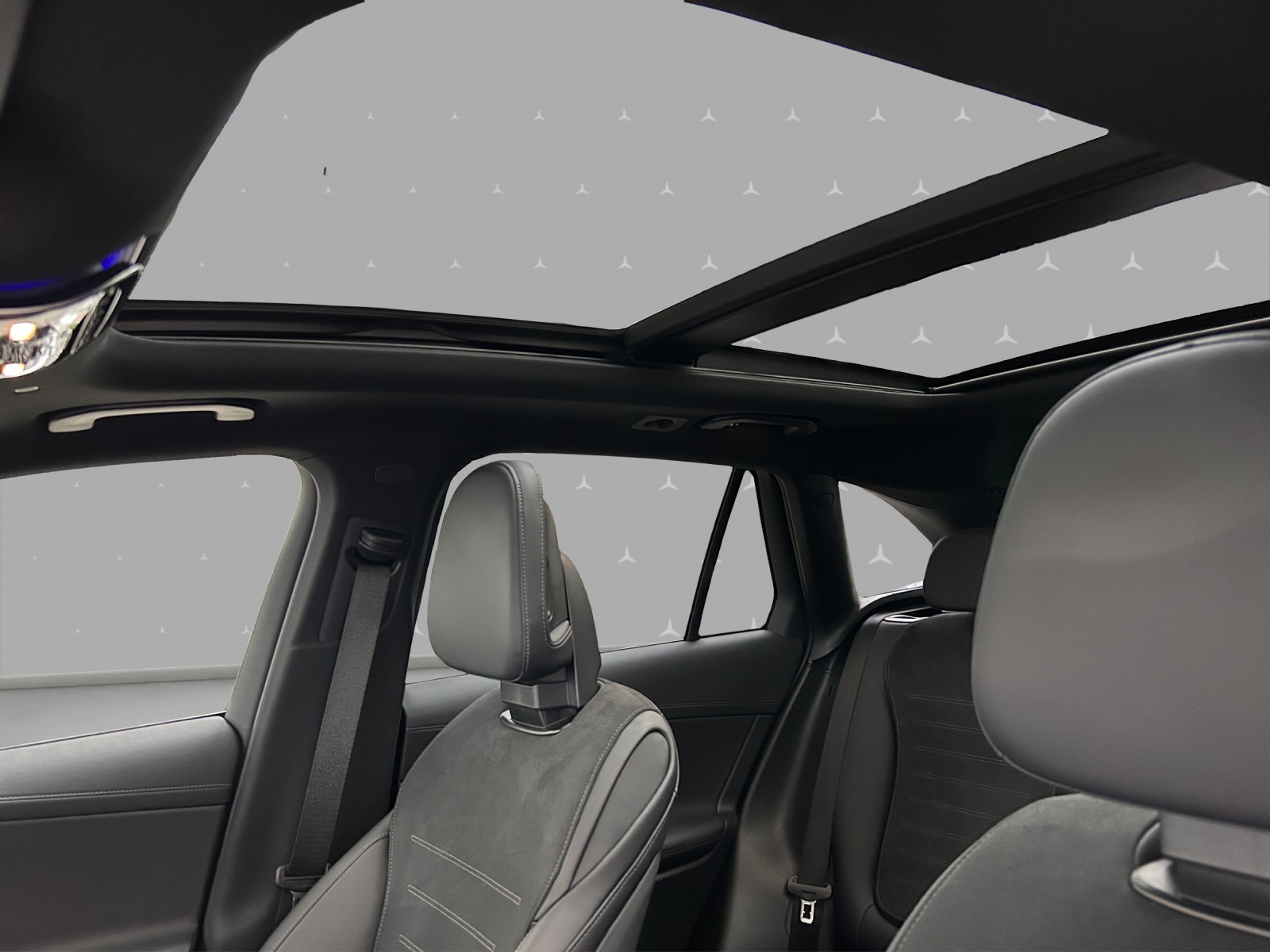 MERCEDES-BENZ GLC 300 4Matic 9G-Tronic - 9
