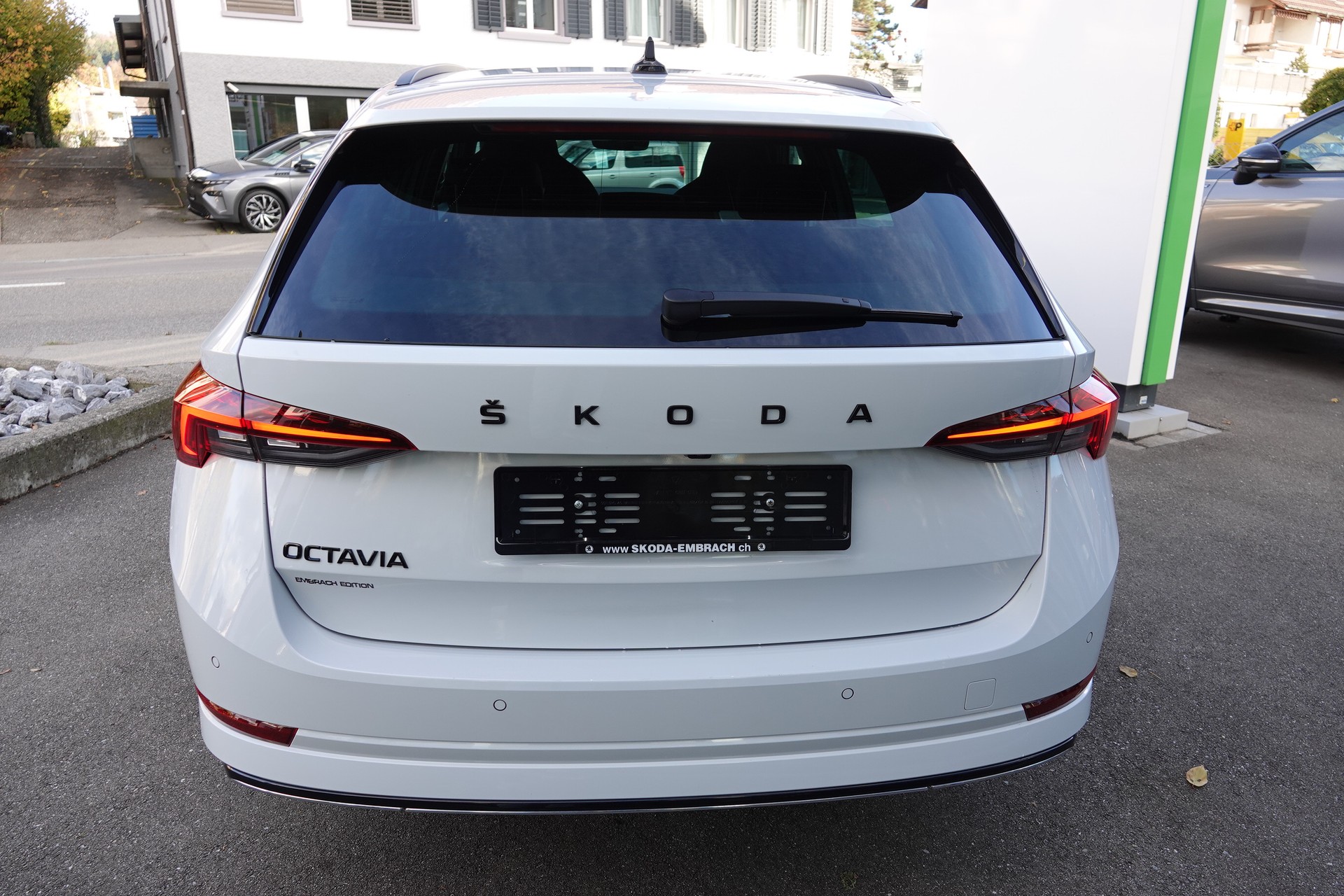 SKODA Octavia Combi 2.0 TSI SportLine DSG 4x4 - 9