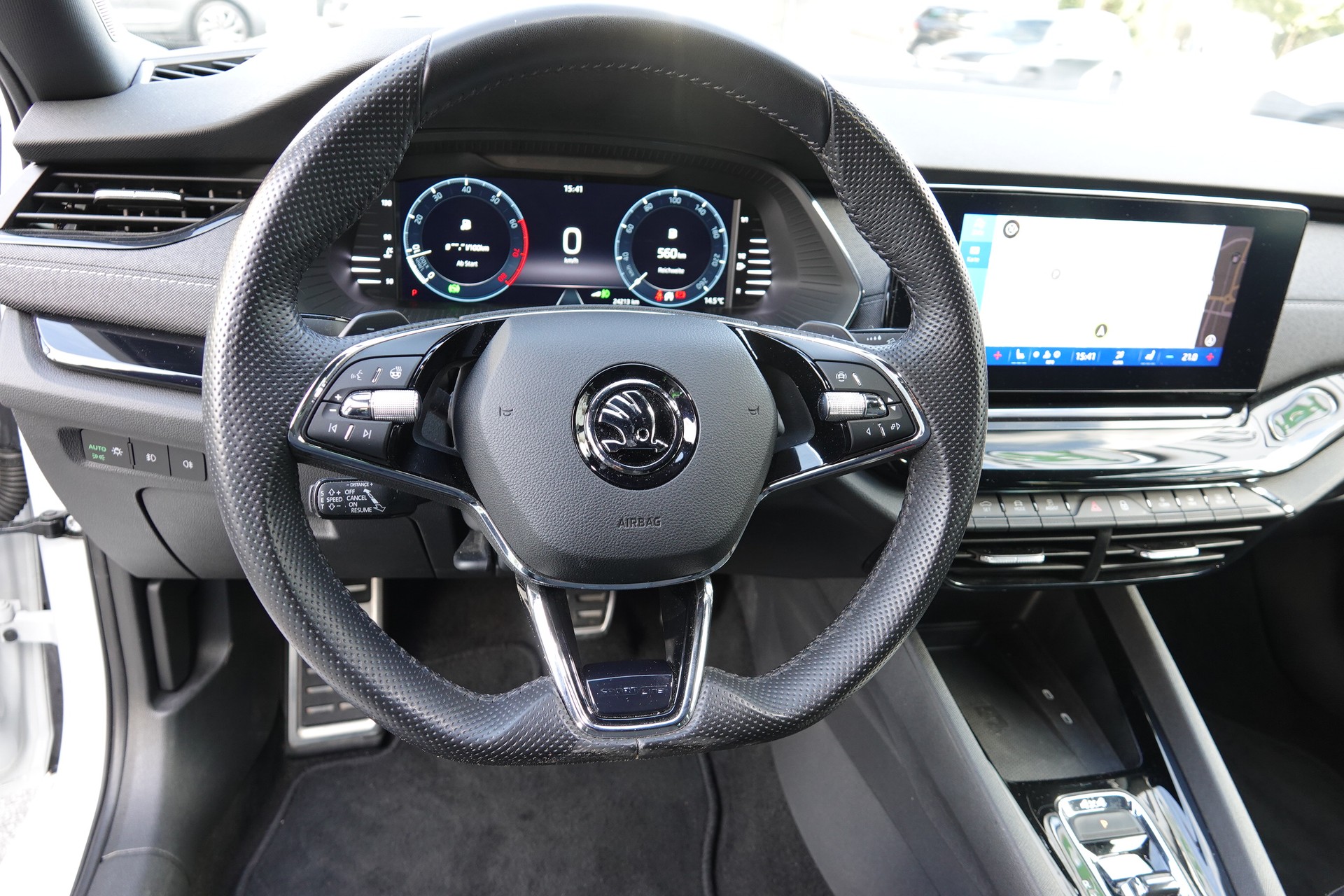 SKODA Octavia Combi 2.0 TSI SportLine DSG 4x4 - 14