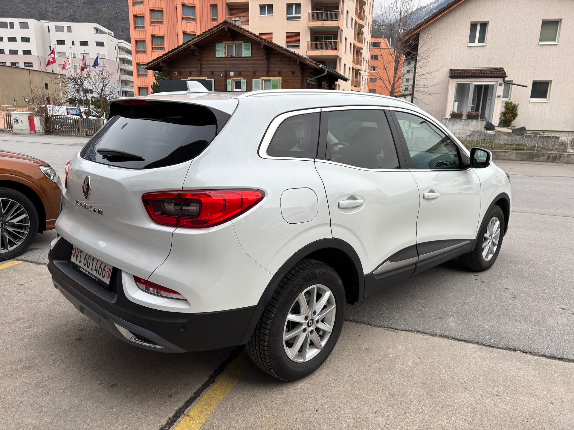 RENAULT Kadjar 1.3 16V T Intens EDC - 3