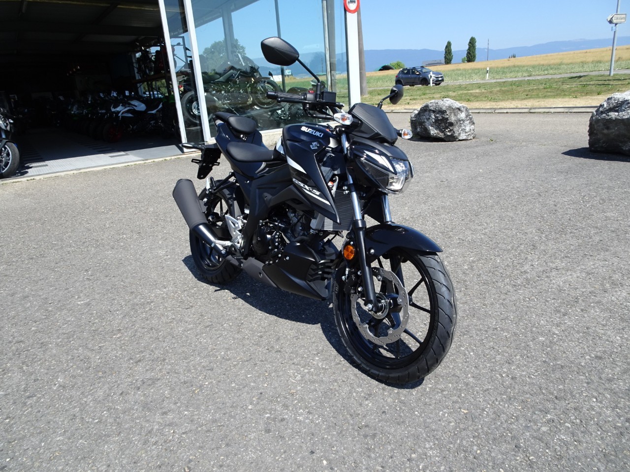 SUZUKI GSX-S 125