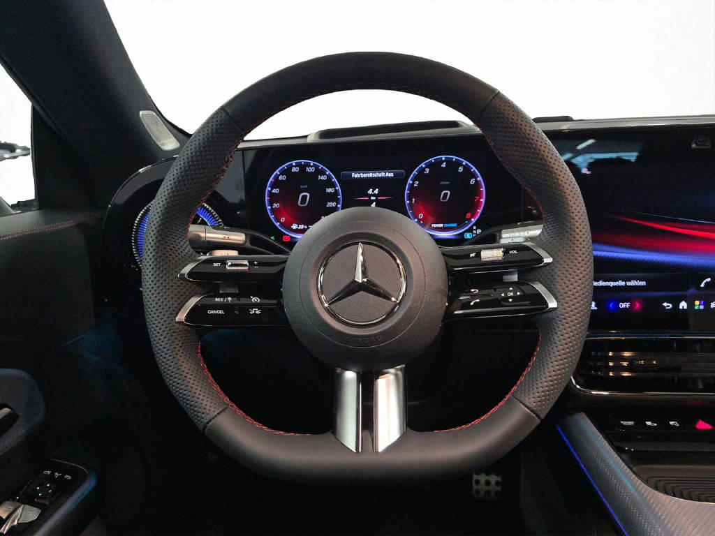 MERCEDES-BENZ CLA 220 AMG Line 4Matic - 12