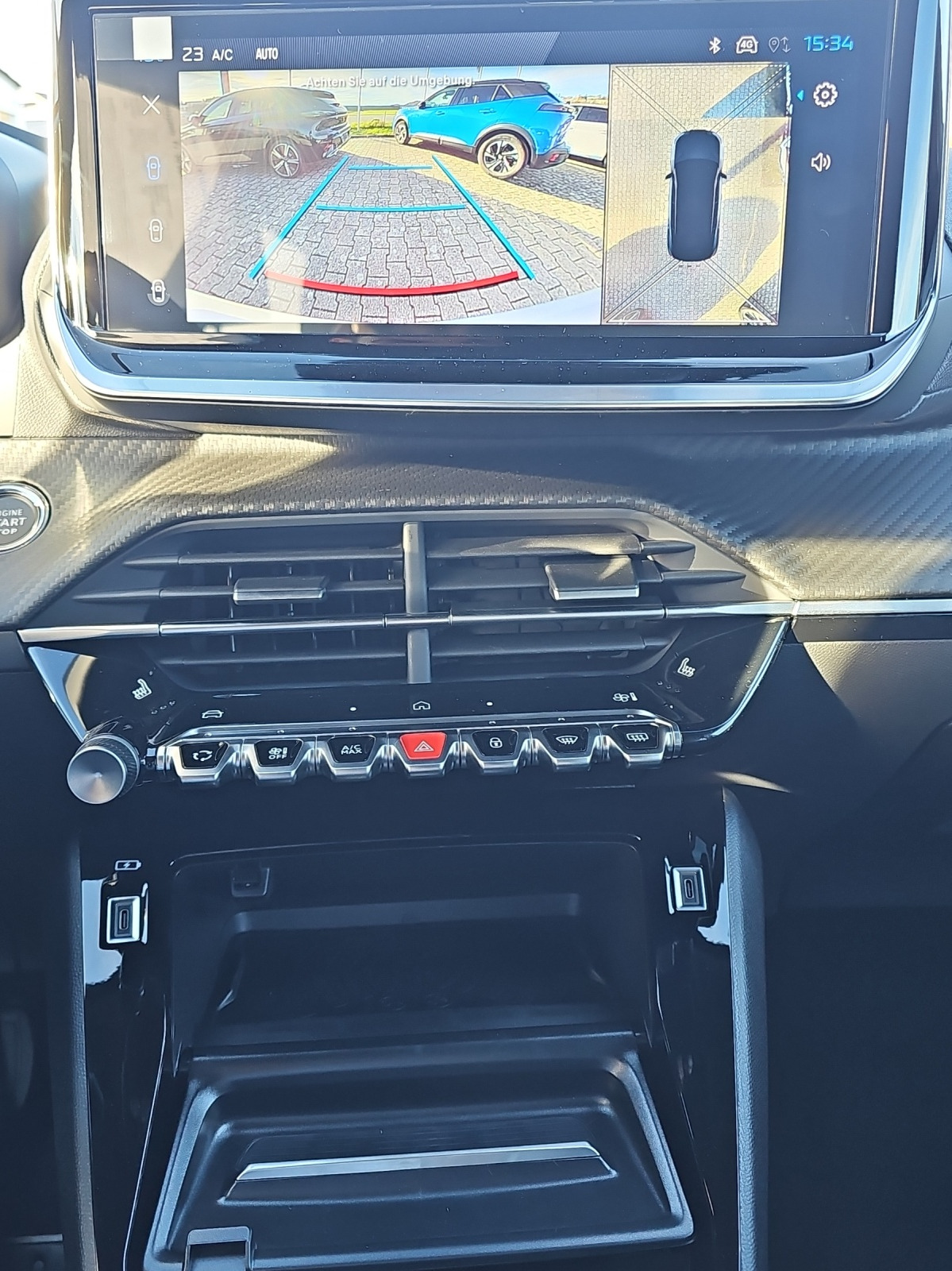 PEUGEOT 2008 1.2 145 MHEV Allure Premium - 13