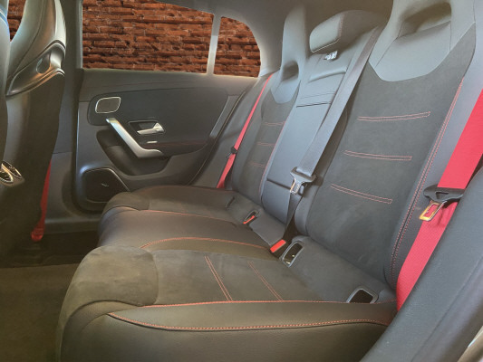MERCEDES-BENZ CLA SB 35 AMG 8G-DCT 4M - 14