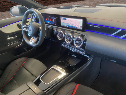 MERCEDES-BENZ CLA SB 35 AMG 8G-DCT 4M - 15