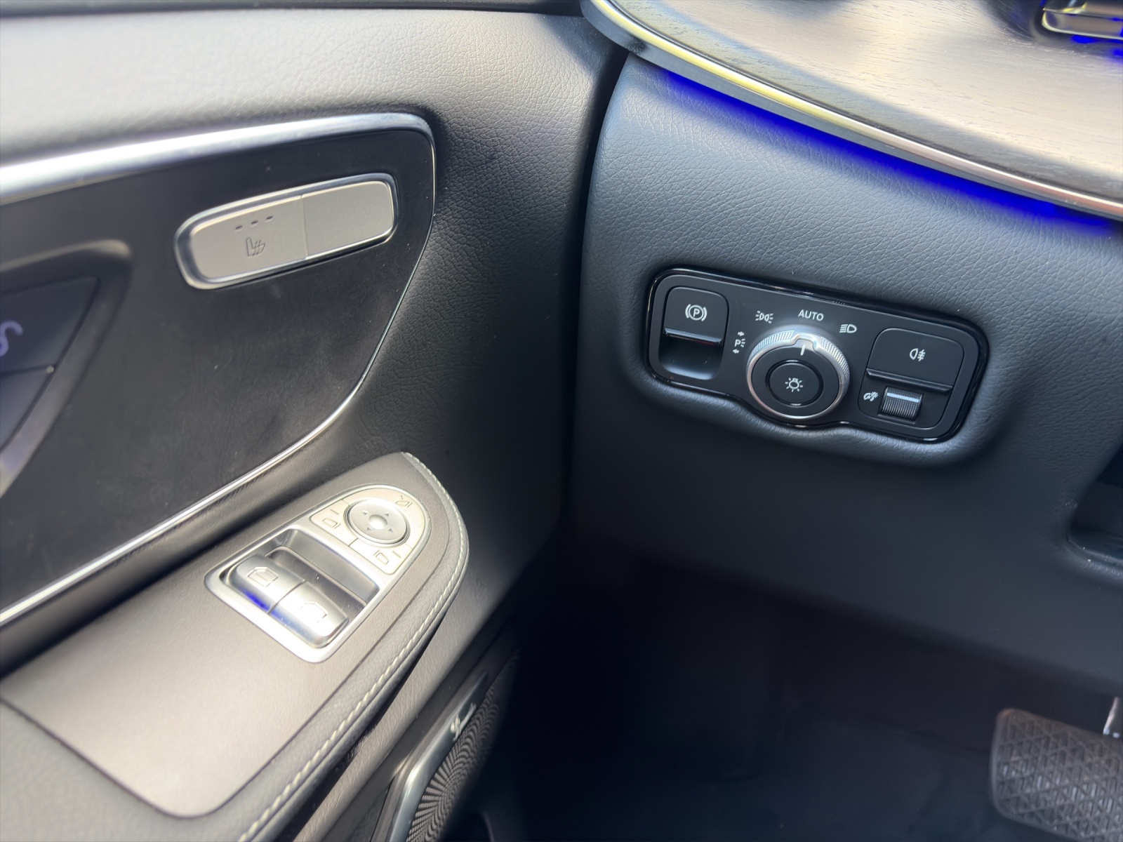 MERCEDES-BENZ V 300 d lang Avantgarde 4Matic 9G-Tronic - 11