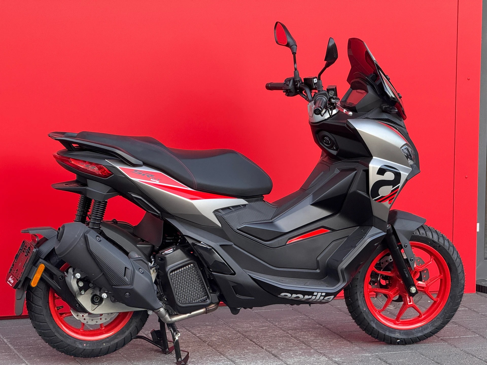 APRILIA SR 125 GT Sport ABS E5+ - 14
