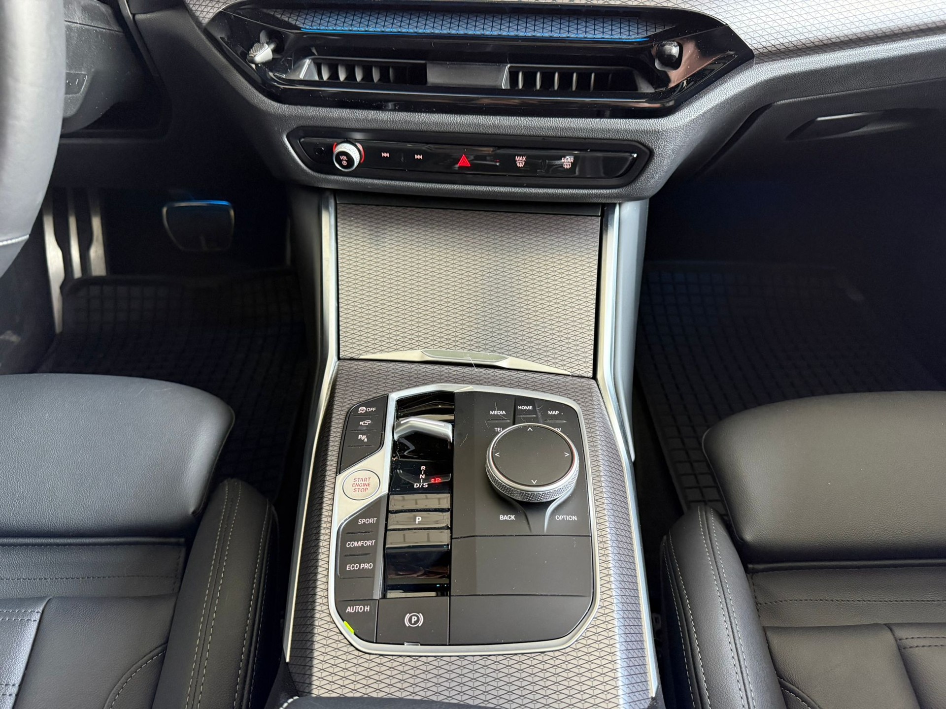 BMW M340d xDrive 48V Touring Steptronic - 10