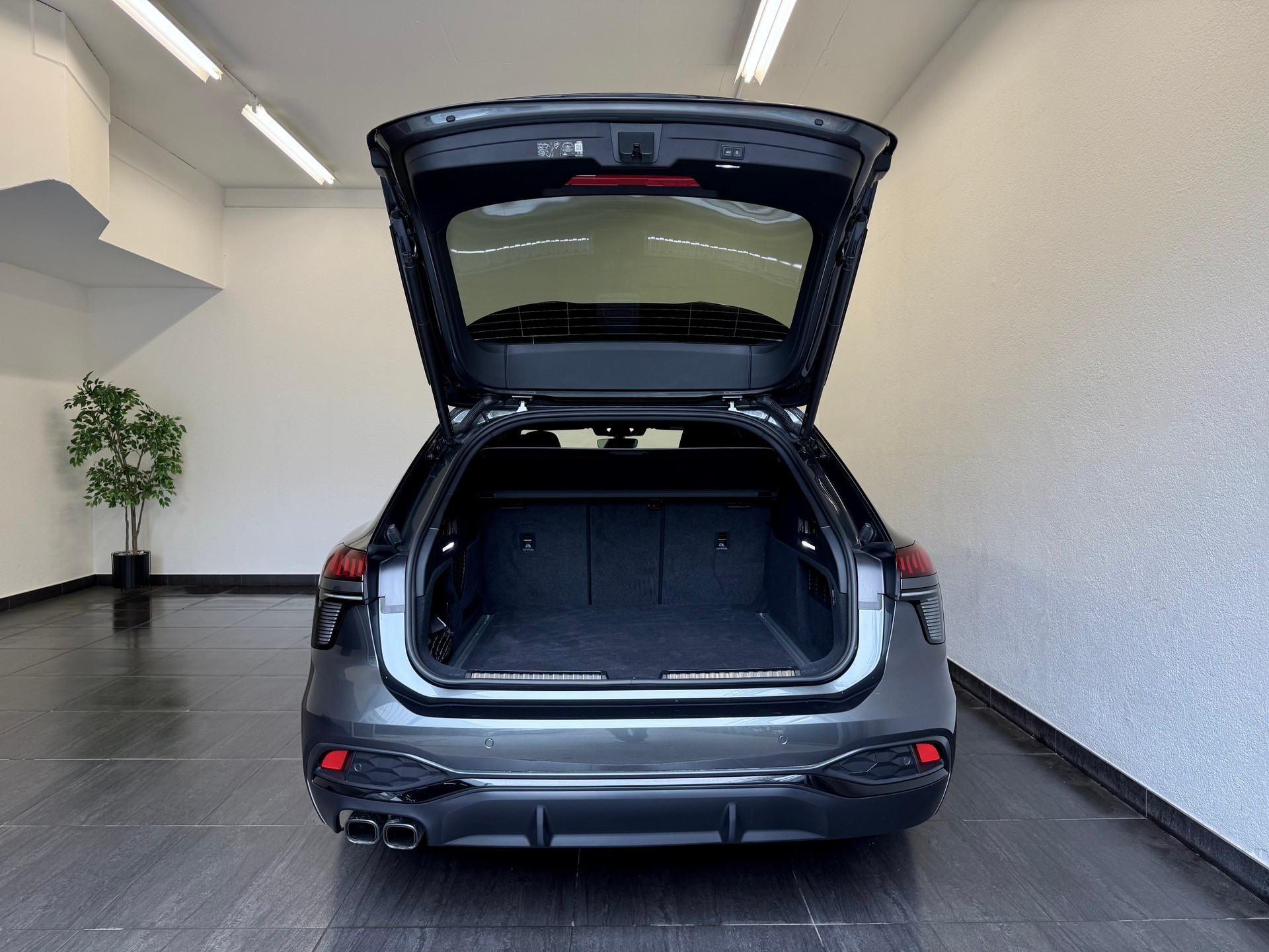 AUDI A6 Avant 40 TDI S line quattro S-tronic - 12