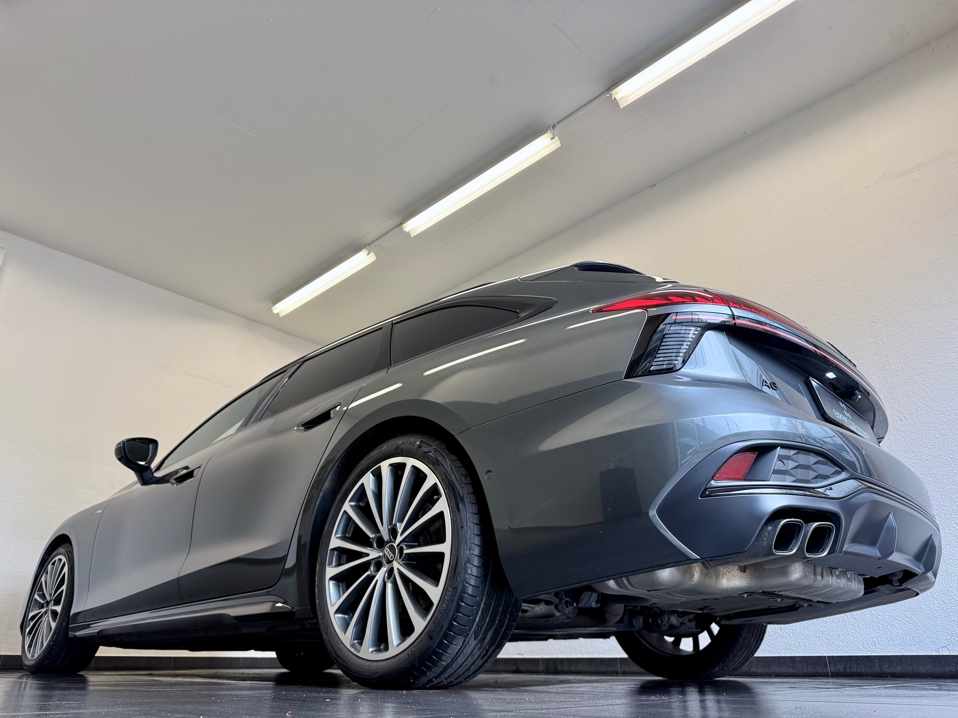 AUDI A6 Avant 40 TDI S line quattro S-tronic - 8