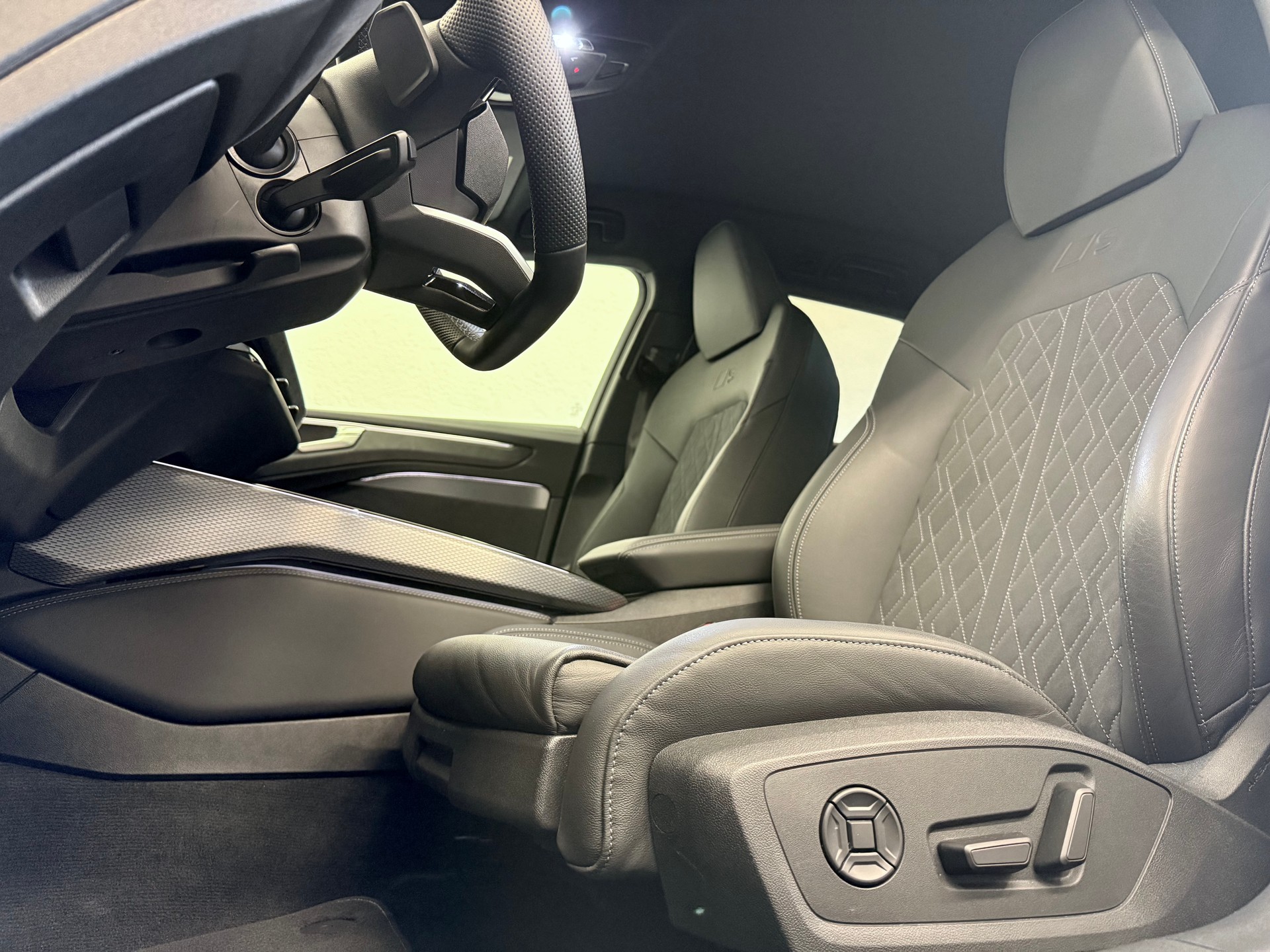 AUDI A6 Avant 40 TDI S line quattro S-tronic - 19